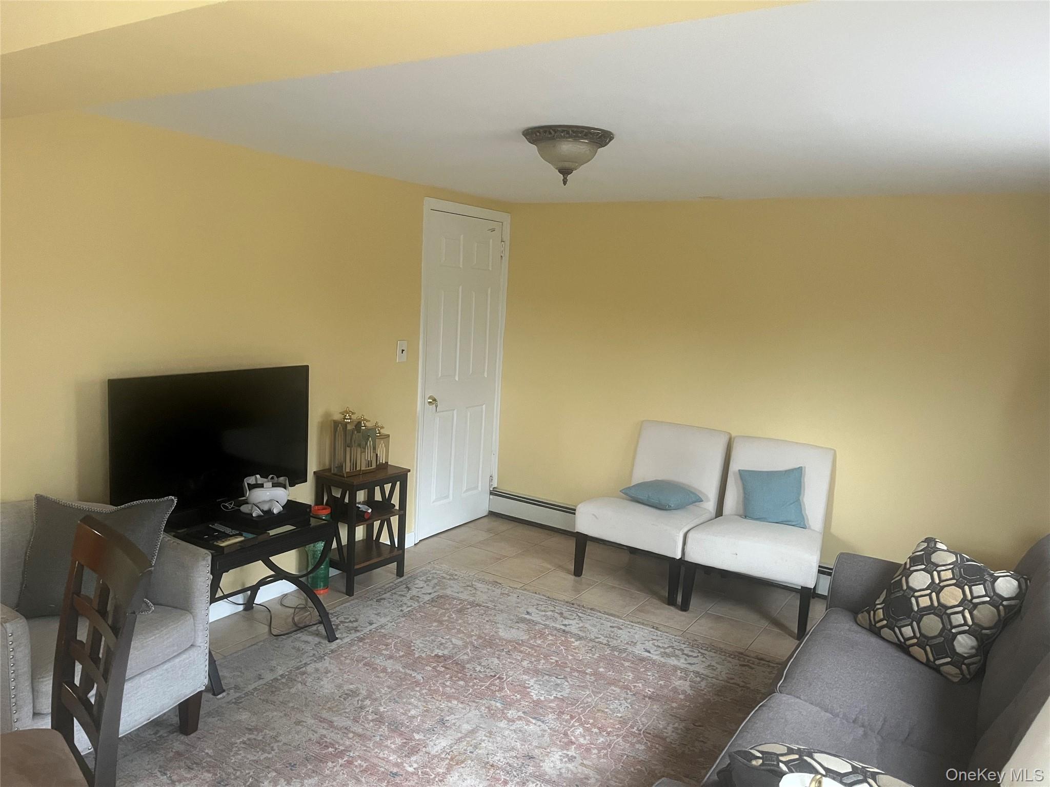 #5 photo, 13 Summitt Place, Valhalla , NY 10595