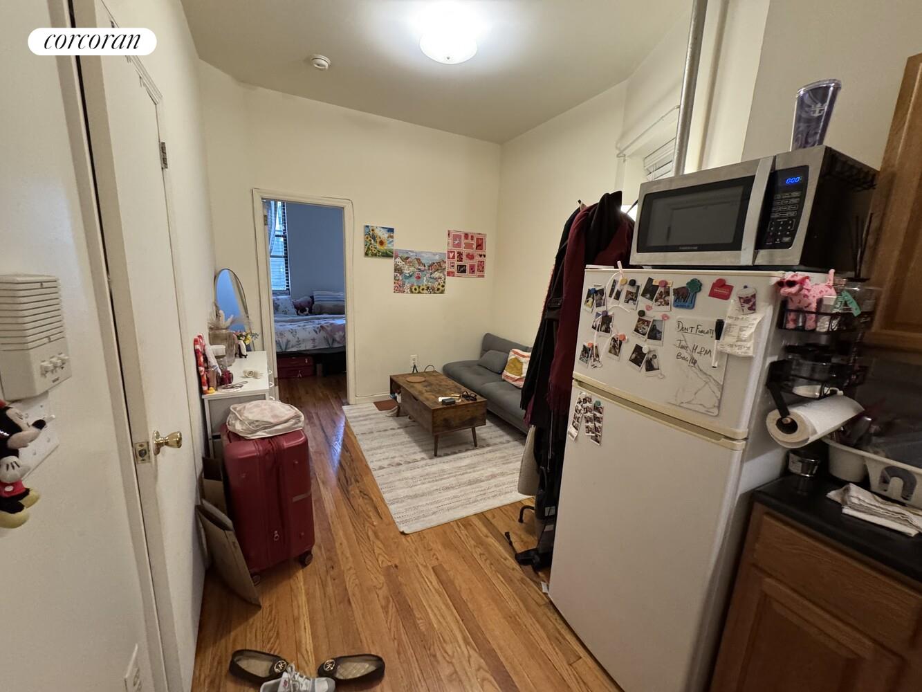 #2 photo, 309 W 47TH Street, Hell's Kitchen , NY 10036