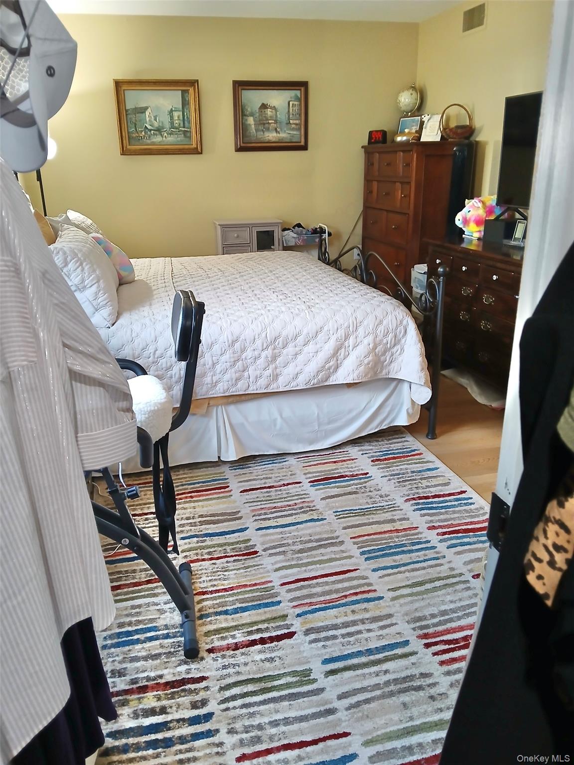 #10 photo, 427 Aylesbury Court, 롱 아일랜드 Ridge , NY 11961