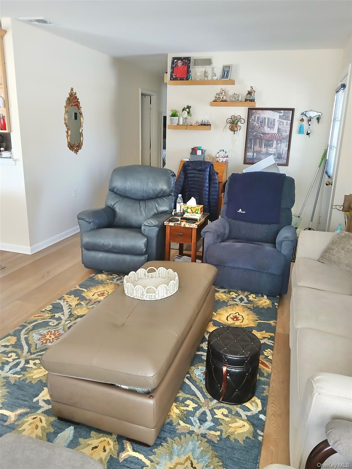 #7 photo, 427 Aylesbury Court, 롱 아일랜드 Ridge , NY 11961