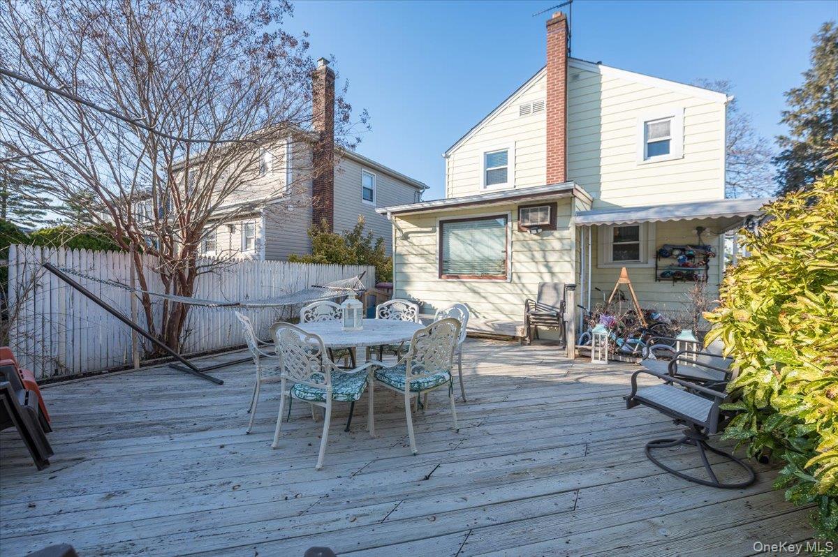 #13 photo, 64 E Chester Street, ナッソー郡 Valley Stream , NY 11580