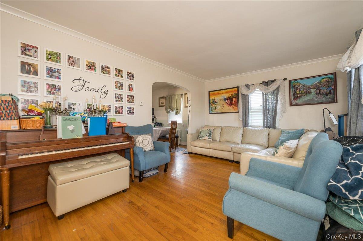 #4 photo, 64 E Chester Street, ナッソー郡 Valley Stream , NY 11580