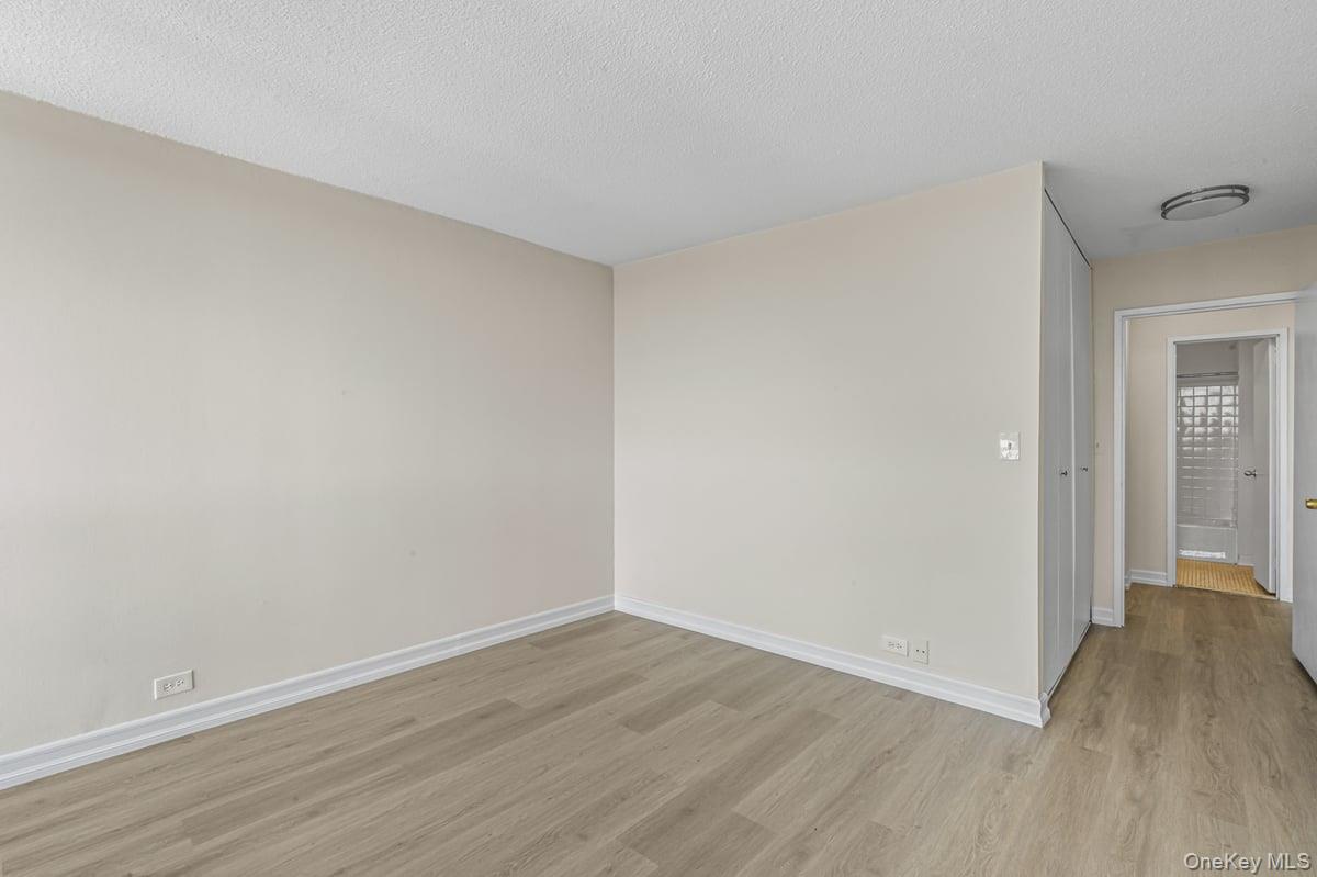 #15 photo, 152-18 Union Turnpike, Flushing , NY 11367