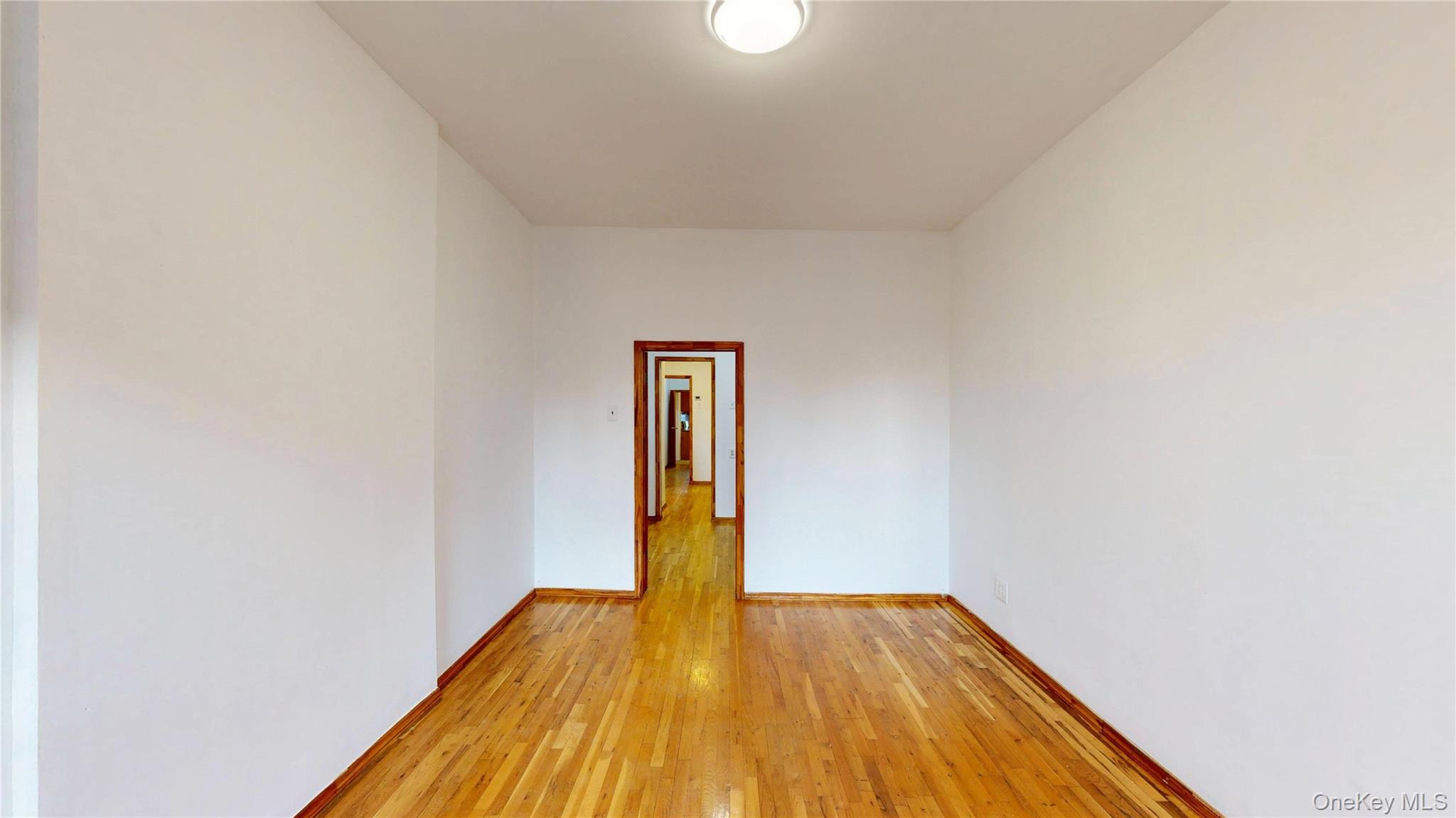 #10 photo, 954 Manhattan Avenue, ब्रुकलीन Brooklyn , NY 11222