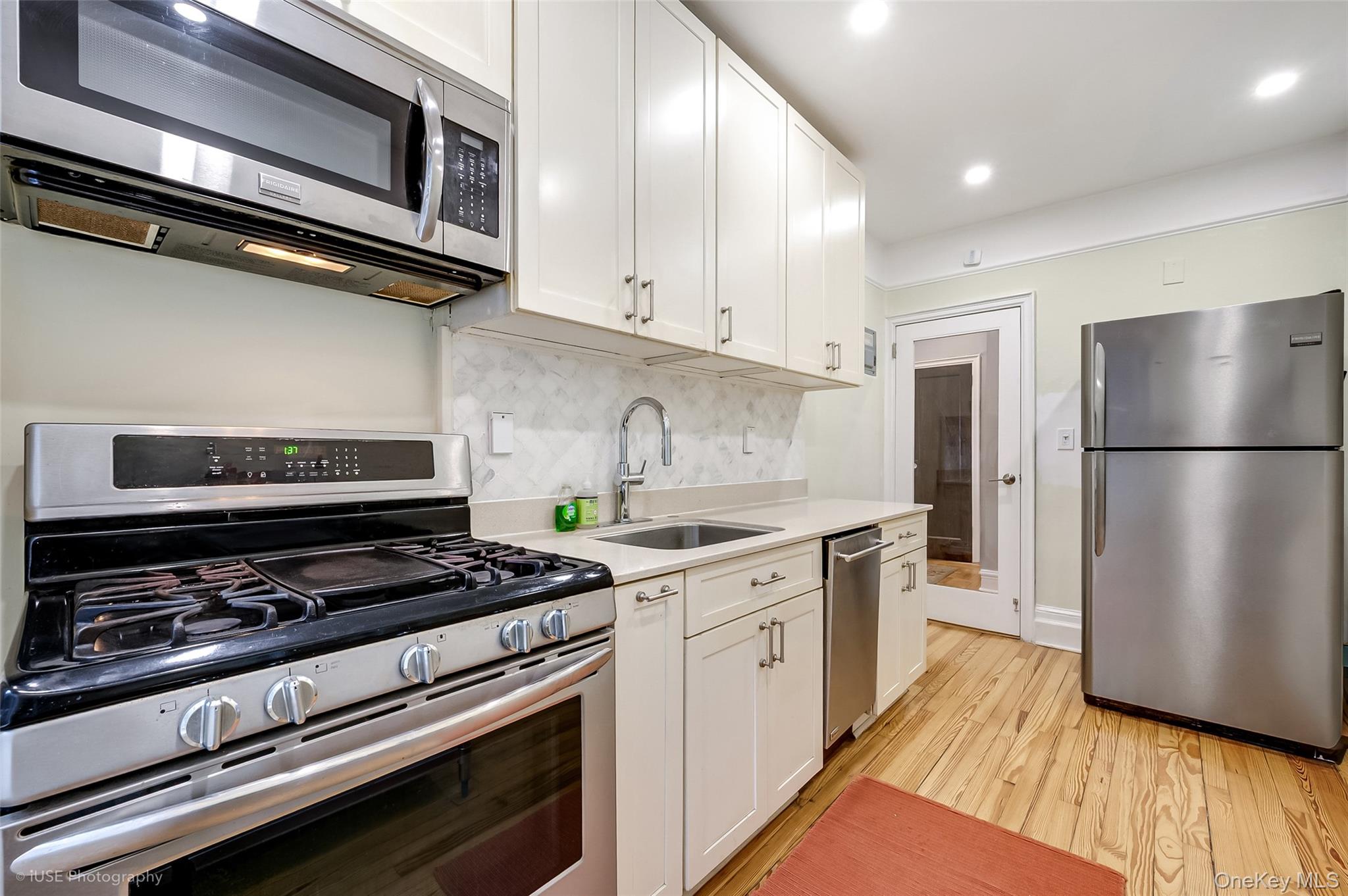 #10 photo, 4842 44th Street, كوينز Woodside , NY 11377