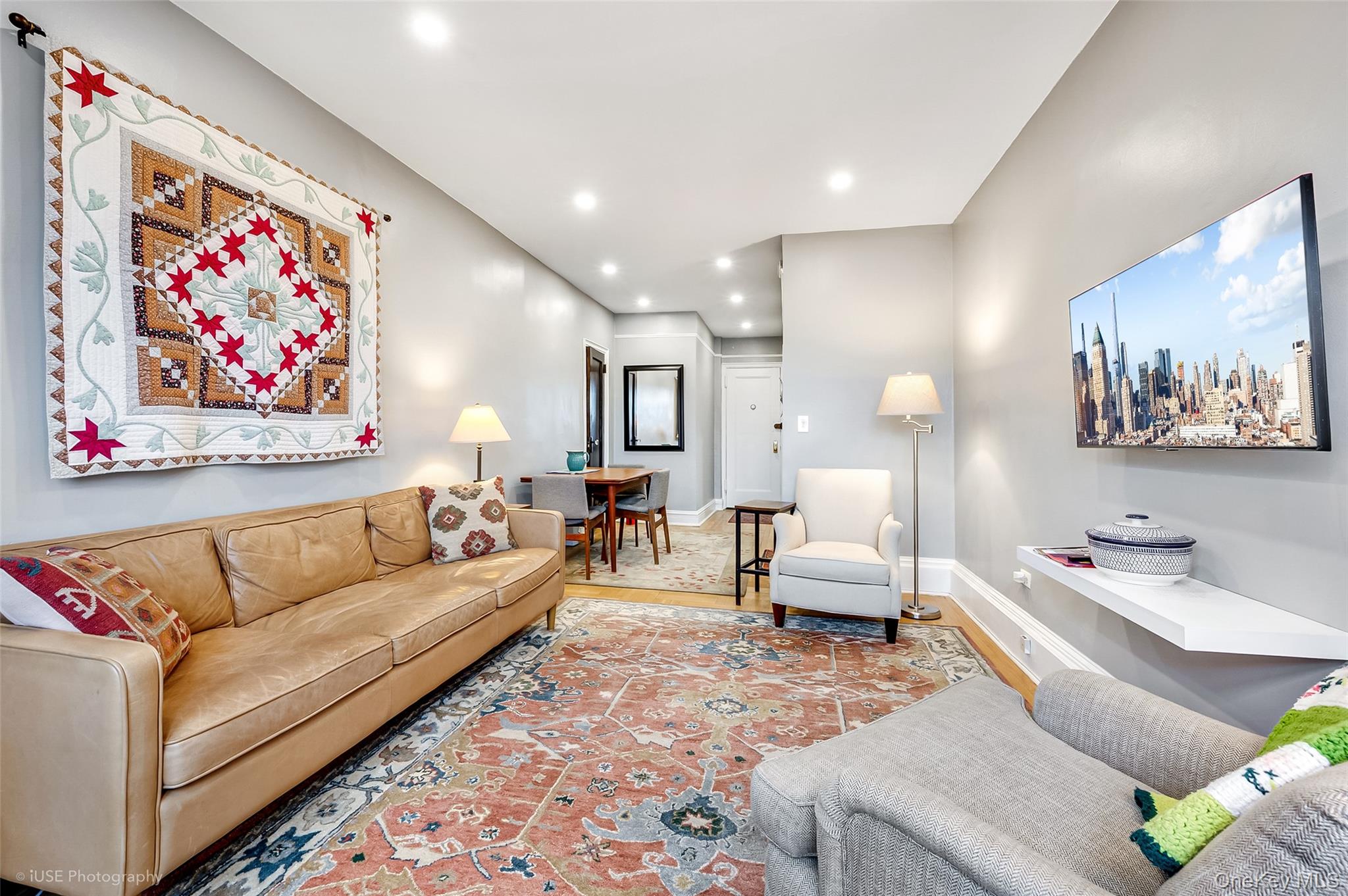 #4 photo, 4842 44th Street, كوينز Woodside , NY 11377