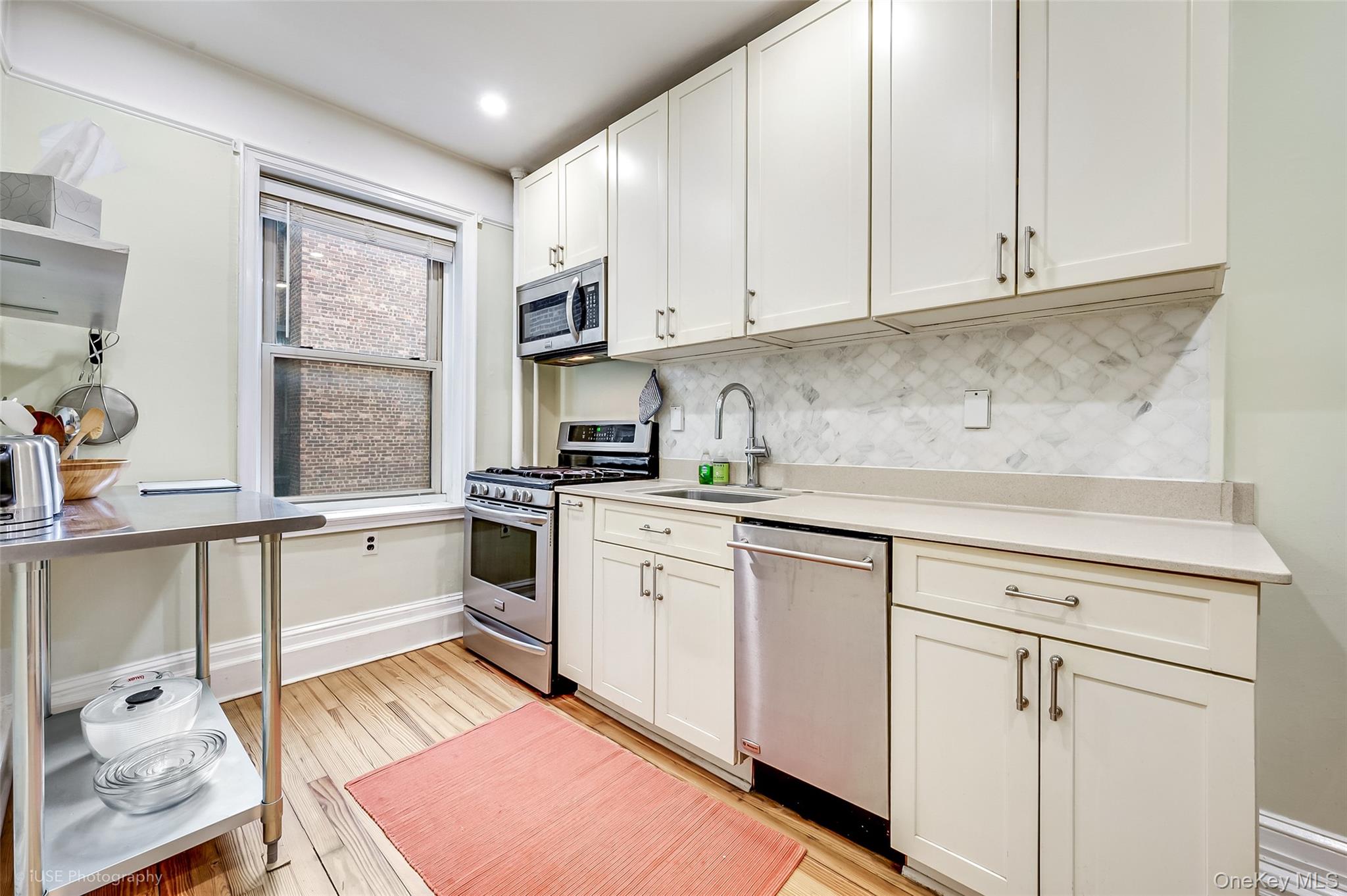 #9 photo, 4842 44th Street, كوينز Woodside , NY 11377