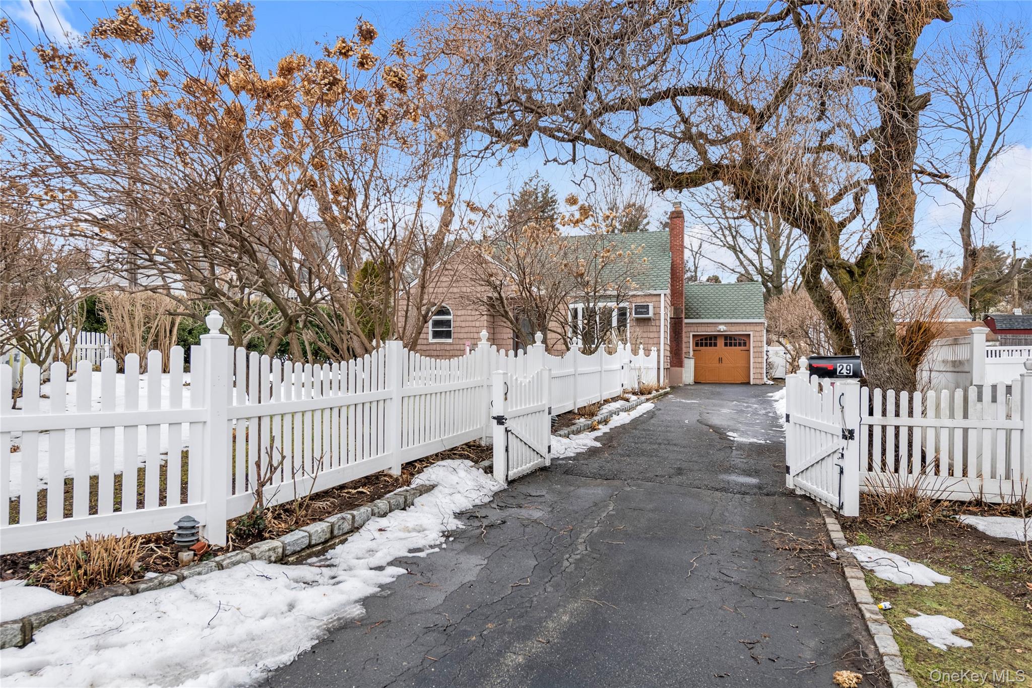 #18 photo, 29 Glen Cove Drive, ناسو Glen Head , NY 11545