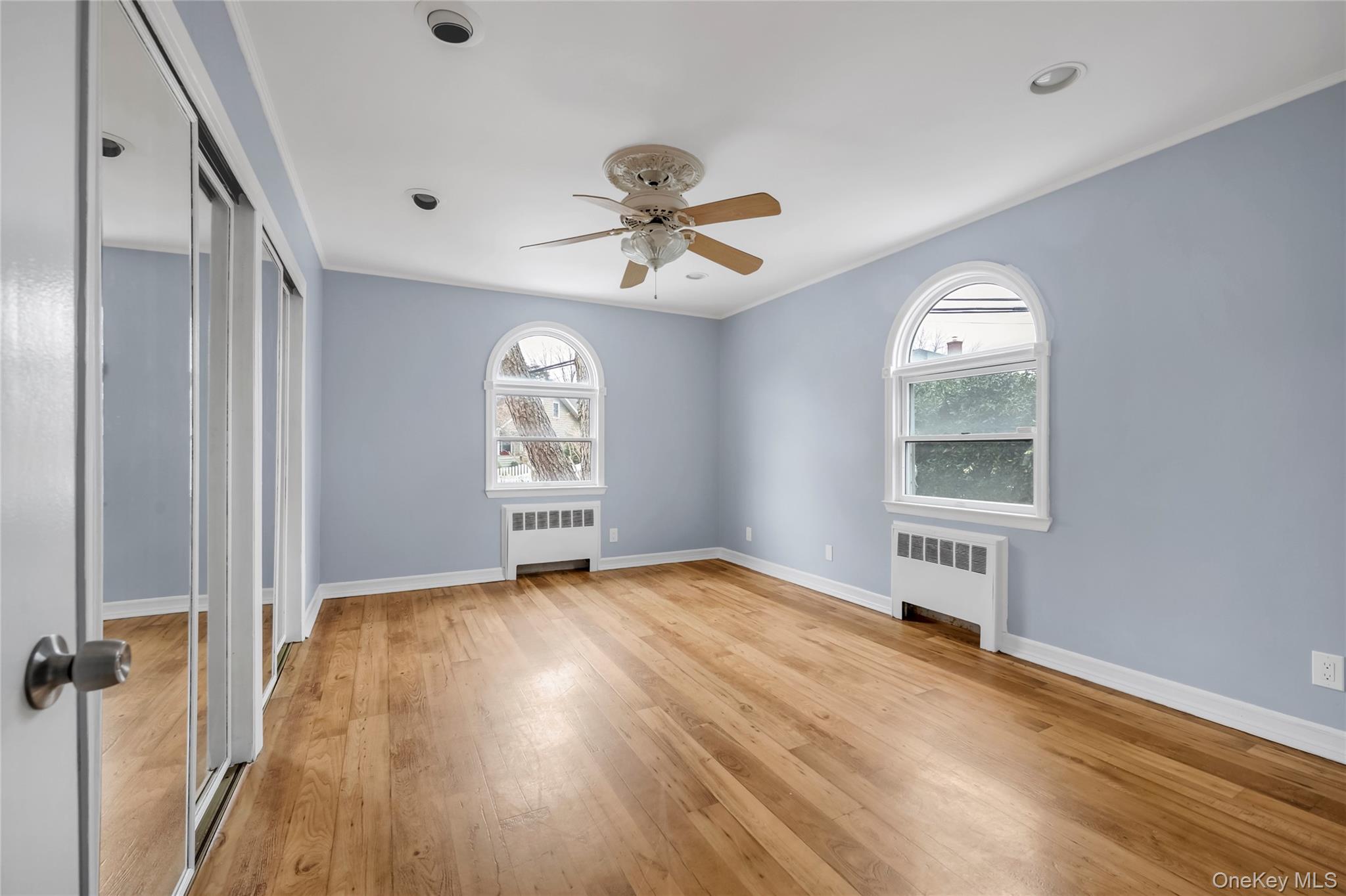 #8 photo, 29 Glen Cove Drive, ناسو Glen Head , NY 11545