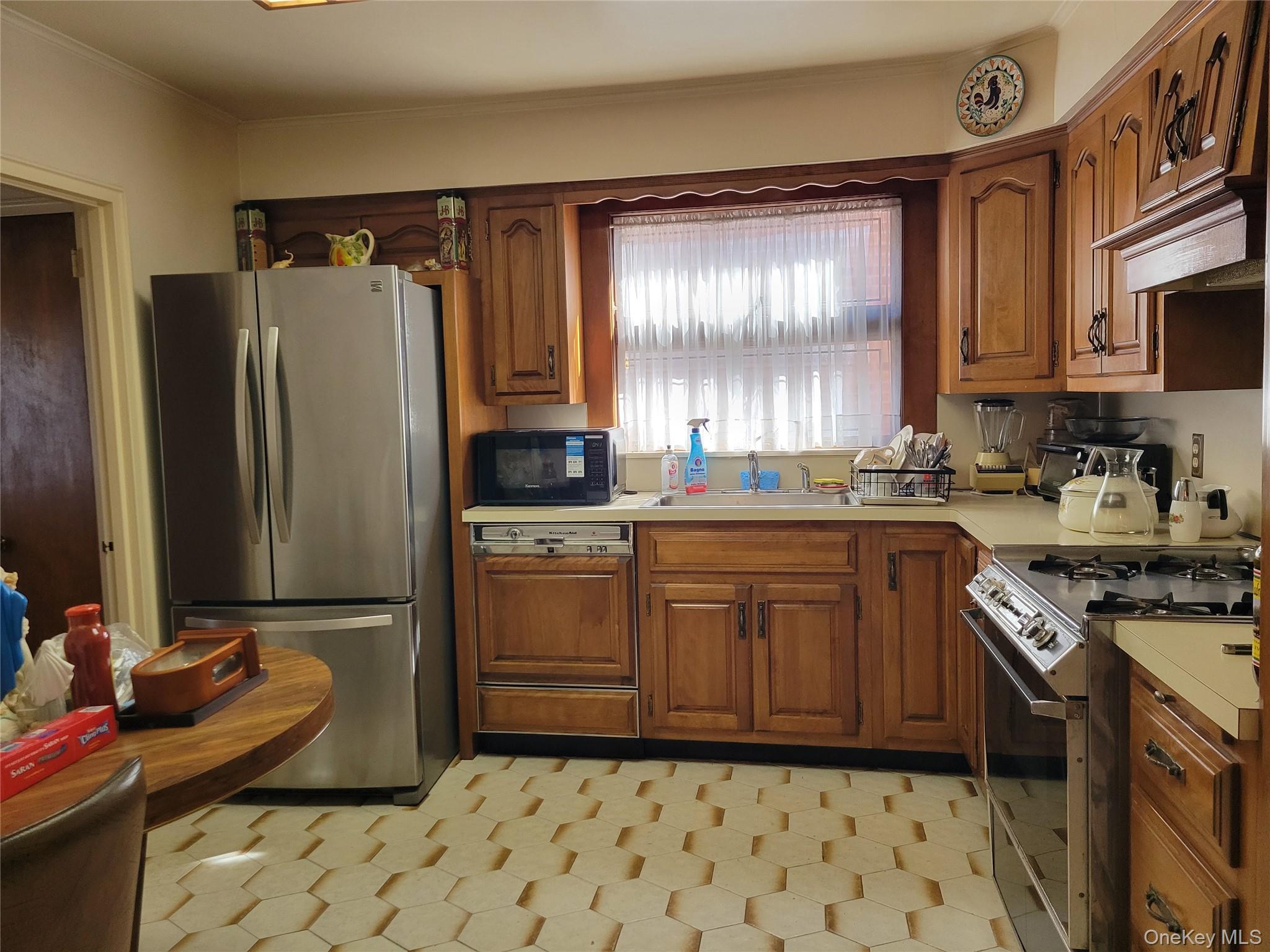 #17 photo, 166-14 Cross Island Parkway, كوينز Whitestone , NY 11357