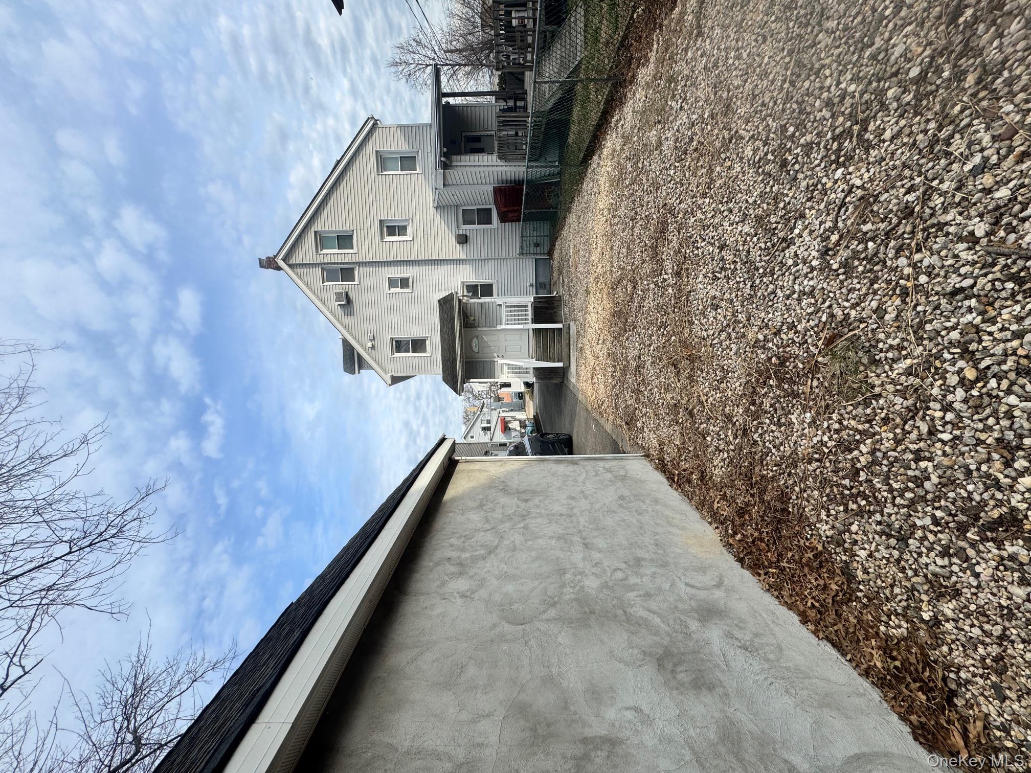 #19 photo, 164-36 77th Road, كوينز Fresh Meadows , NY 11366