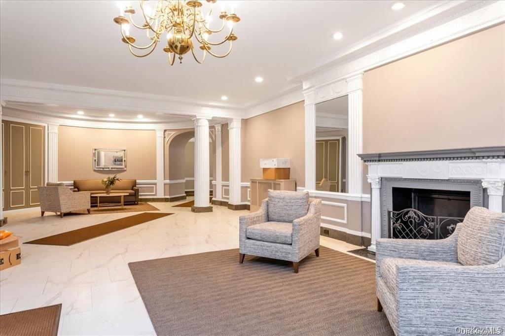 #3 photo, 118-11 84th Avenue, קווינס Kew Gardens , NY 11415