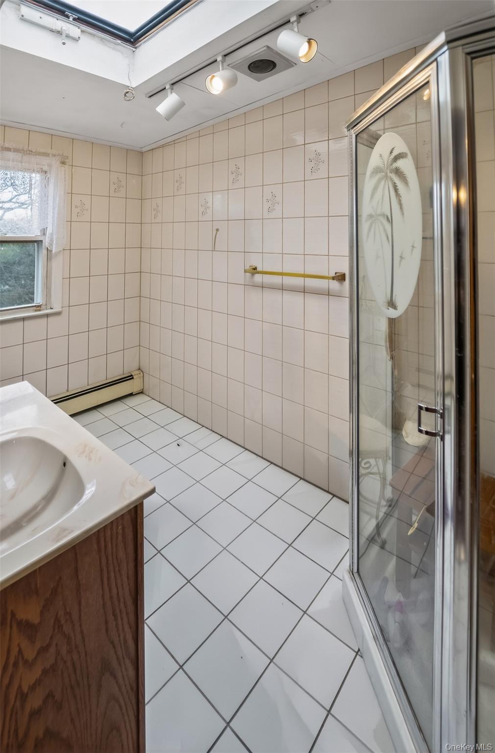 #14 photo, 29 Main Avenue, সাফোক কাউন্টি Centereach , NY 11720