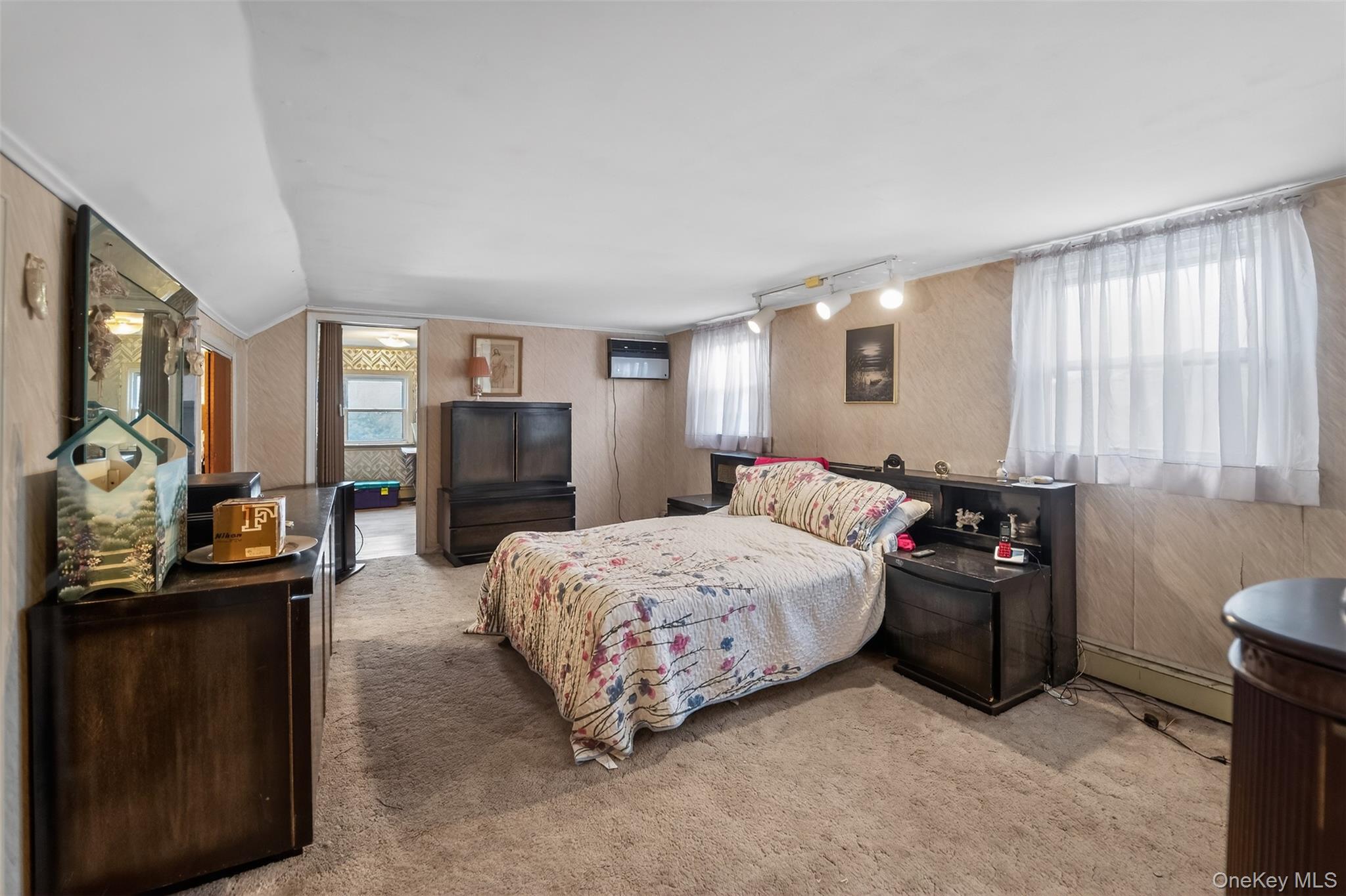 #9 photo, 29 Main Avenue, সাফোক কাউন্টি Centereach , NY 11720