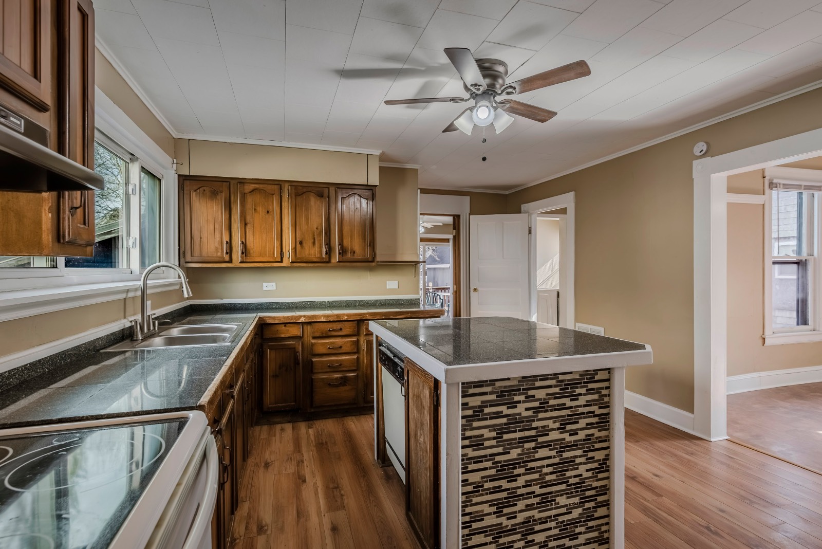 #25 photo, 173 E Clark St, Ilion , NY 13357