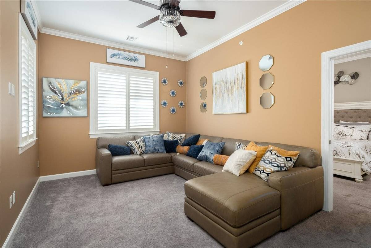 #17 photo, 244 FALL COURT, Саффолк ‖ East Northport , NY 11731