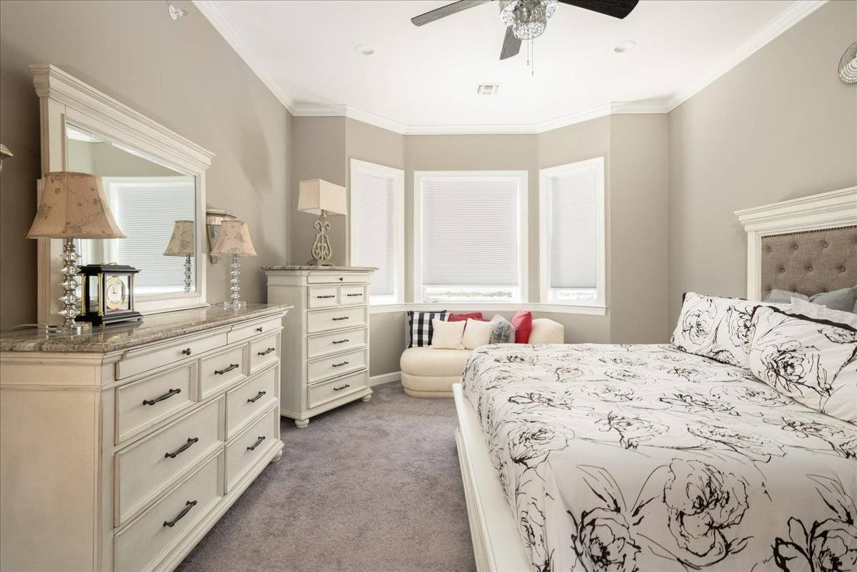 #20 photo, 244 FALL COURT, Саффолк ‖ East Northport , NY 11731