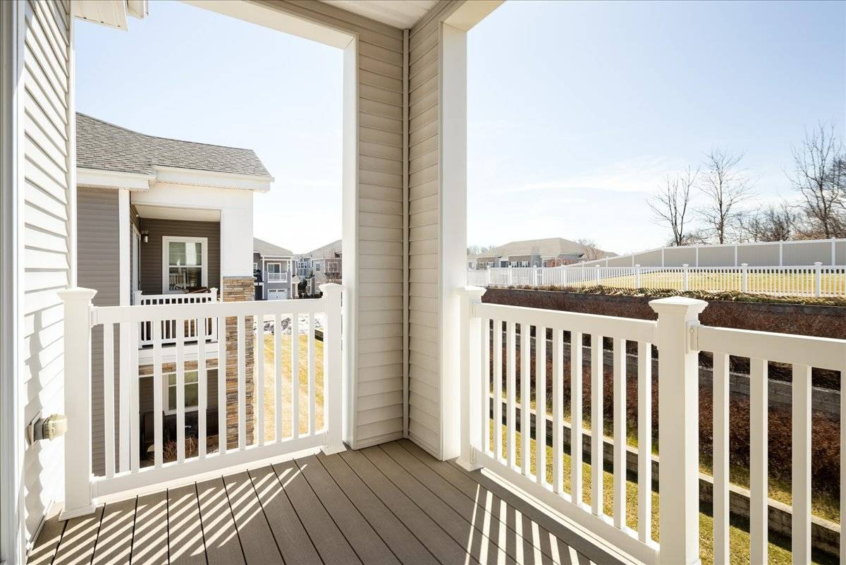 #28 photo, 244 FALL COURT, Саффолк ‖ East Northport , NY 11731