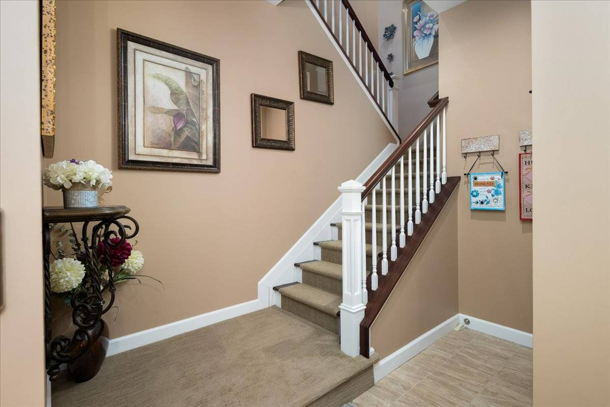 #5 photo, 244 FALL COURT, Саффолк ‖ East Northport , NY 11731