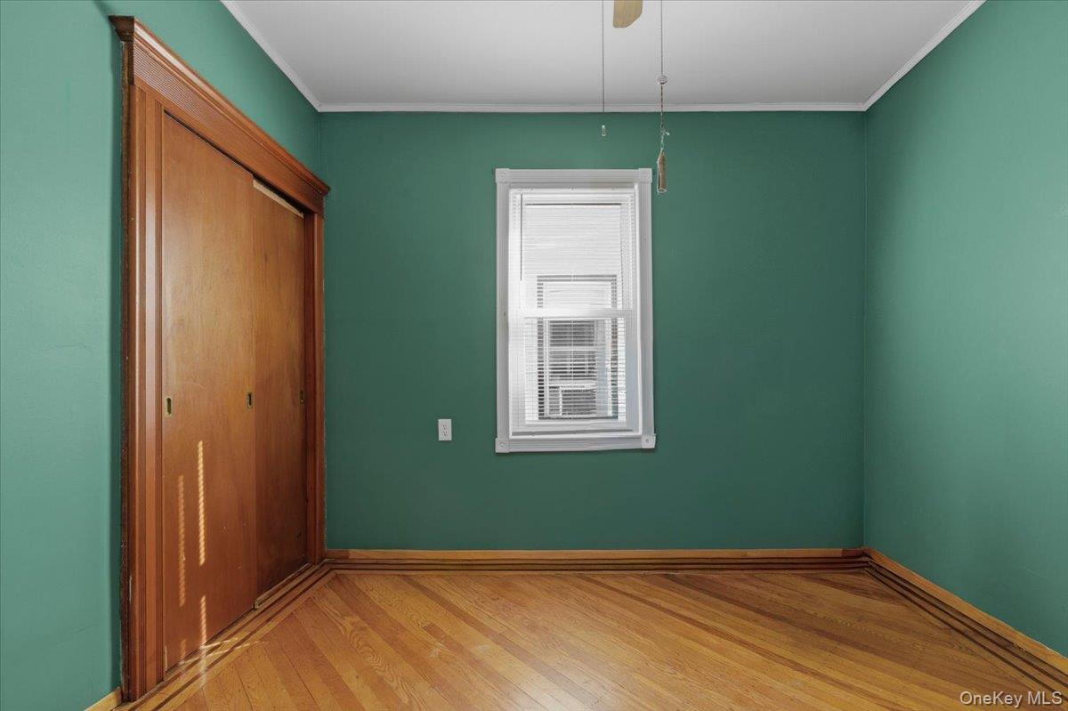 #17 photo, 7535 60th Place, Glendale , NY 11385