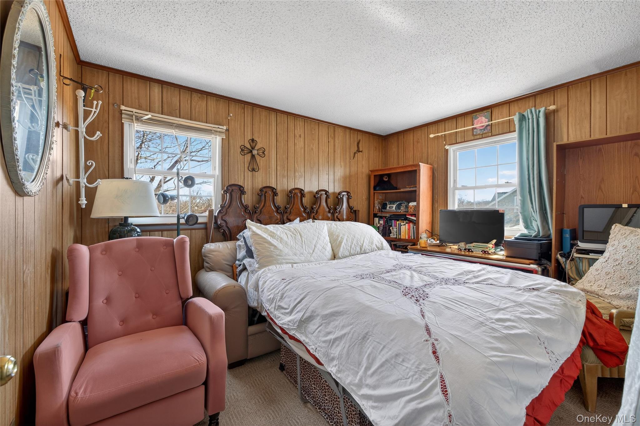 #16 photo, 379 Washington Avenue, ناسو Roosevelt , NY 11575