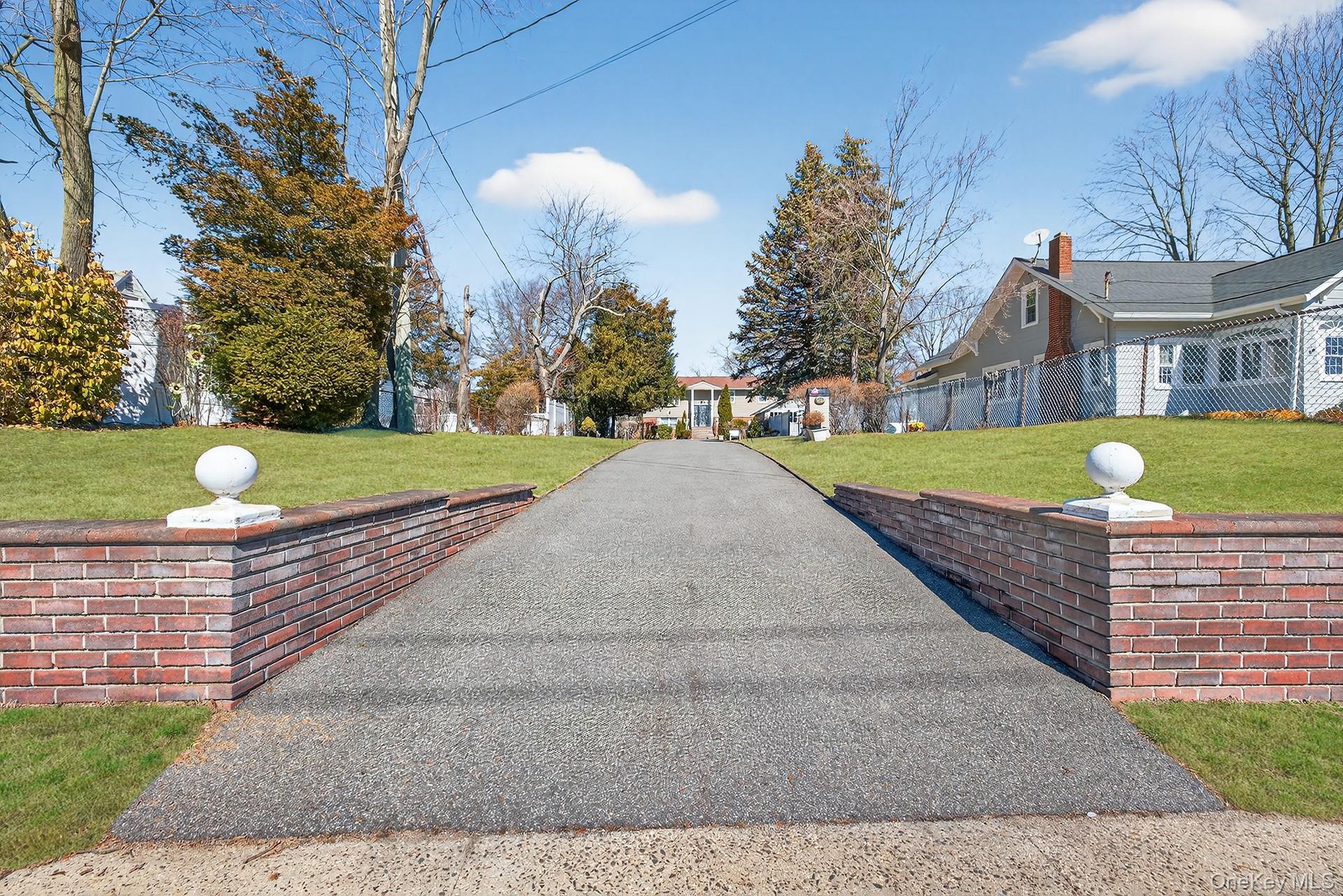 #2 photo, 379 Washington Avenue, ناسو Roosevelt , NY 11575