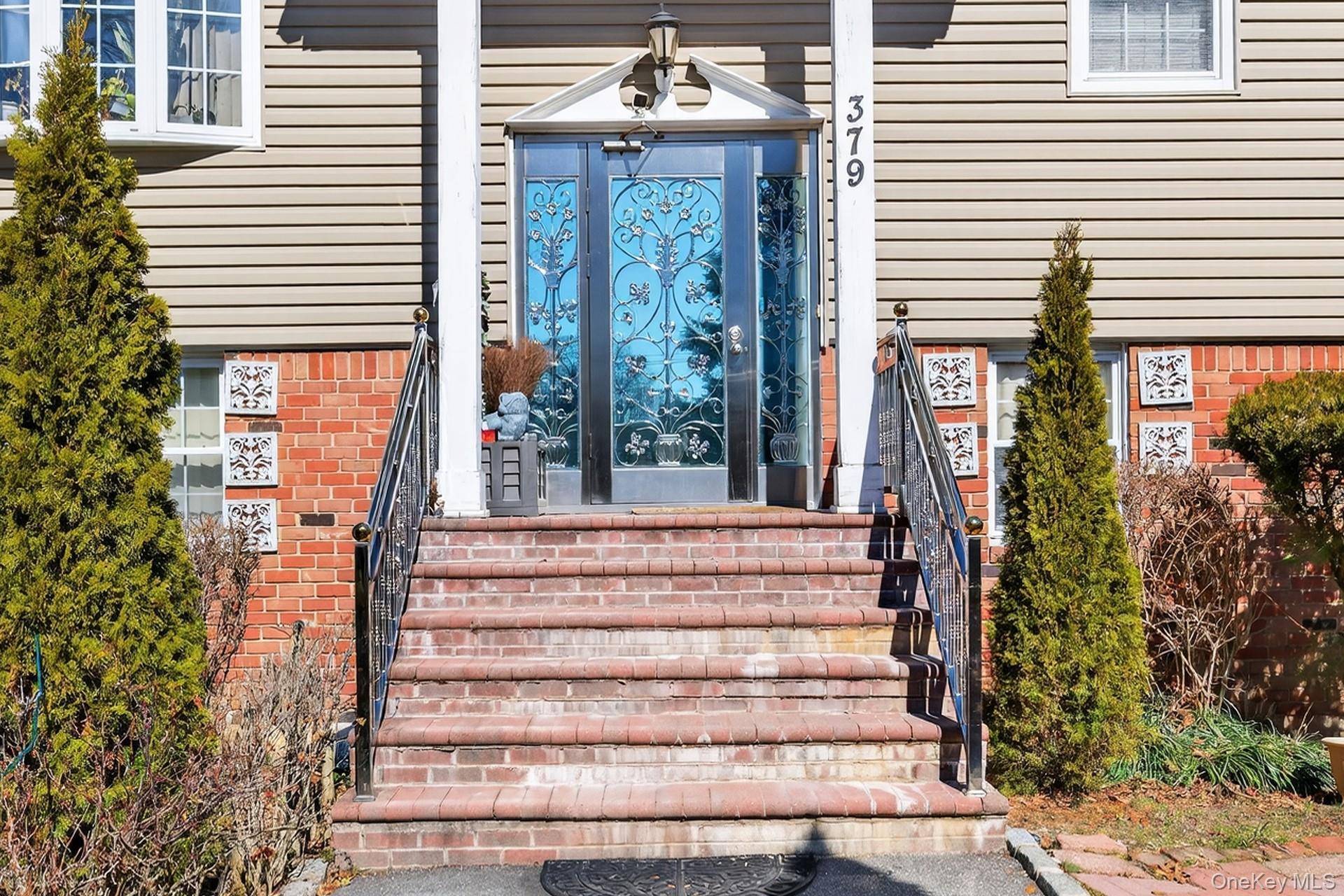 #5 photo, 379 Washington Avenue, ناسو Roosevelt , NY 11575