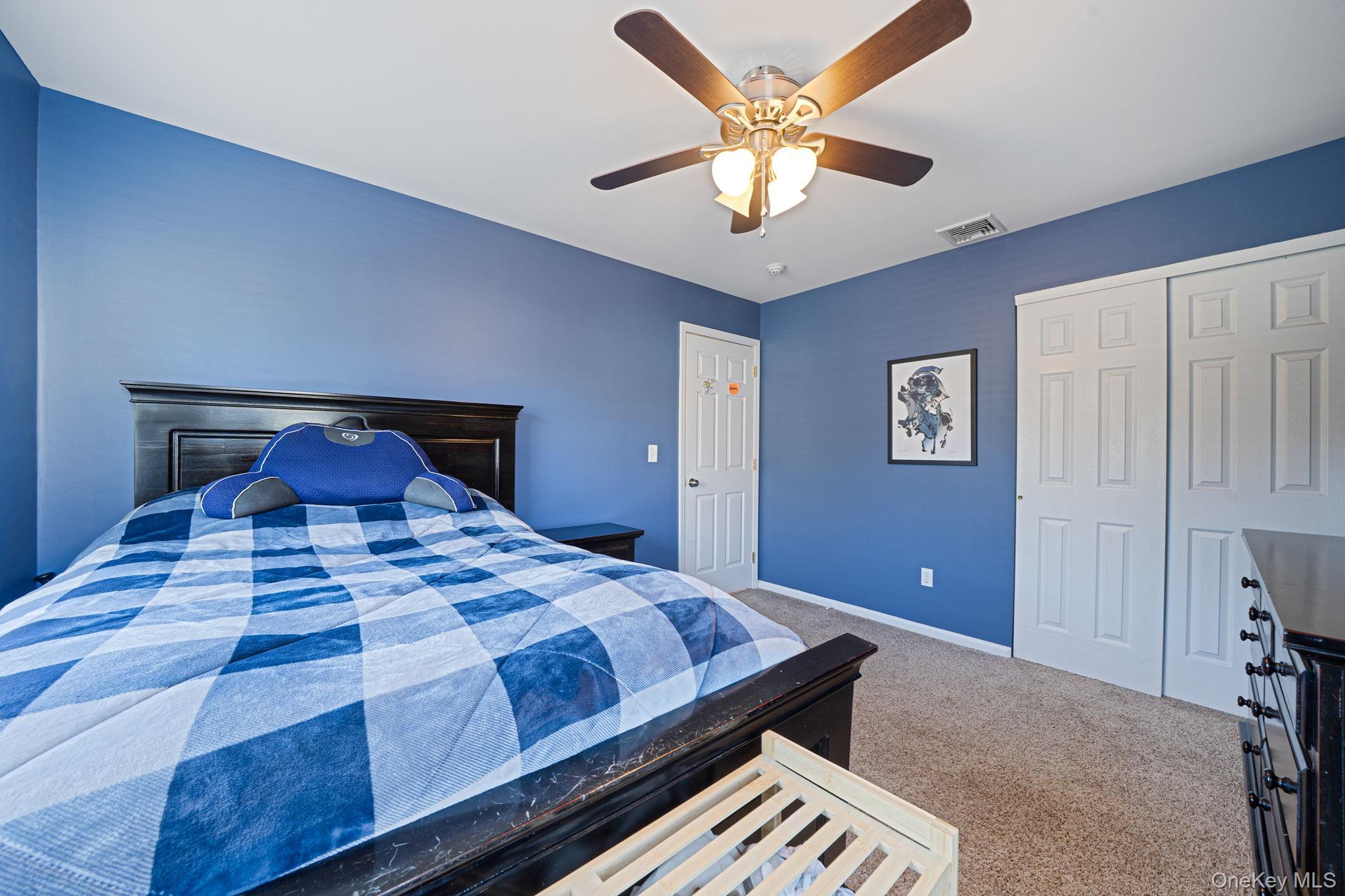 #20 photo, 22 Northumberland Drive, সাফোক কাউন্টি Shoreham , NY 11786