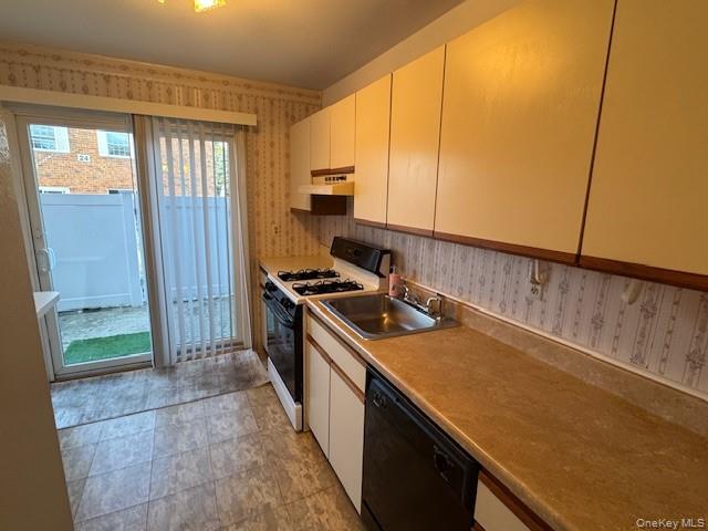 #9 photo, 460 Old Town Road, Port Jefferson Station , NY 11776