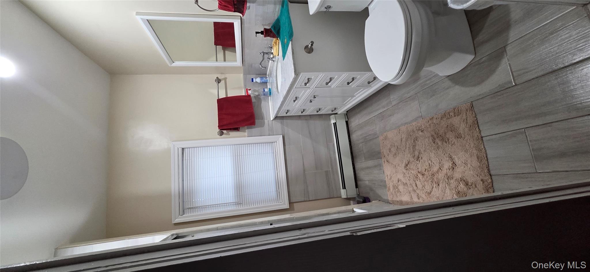 #5 photo, 2 Sportsmans Avenue, Freeport , NY 11520