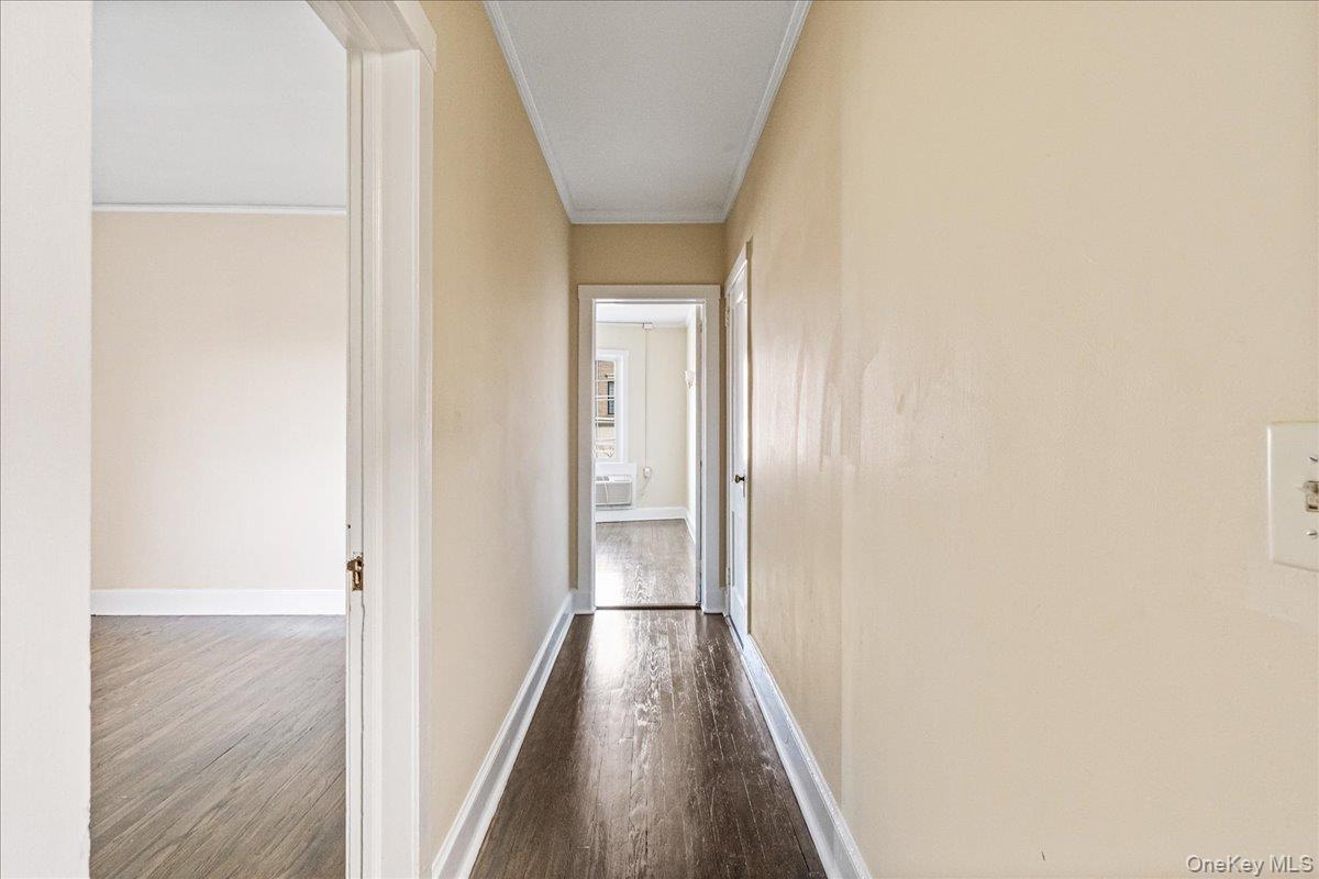 #5 photo, 409 Plandome Road, Нассау ‖ Manhasset , NY 11030