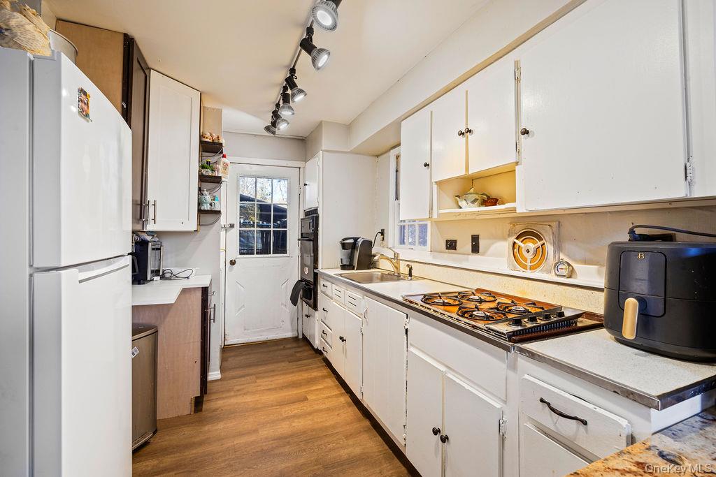 #9 photo, 309 Willow Grove Road, Stony Point , NY 10980