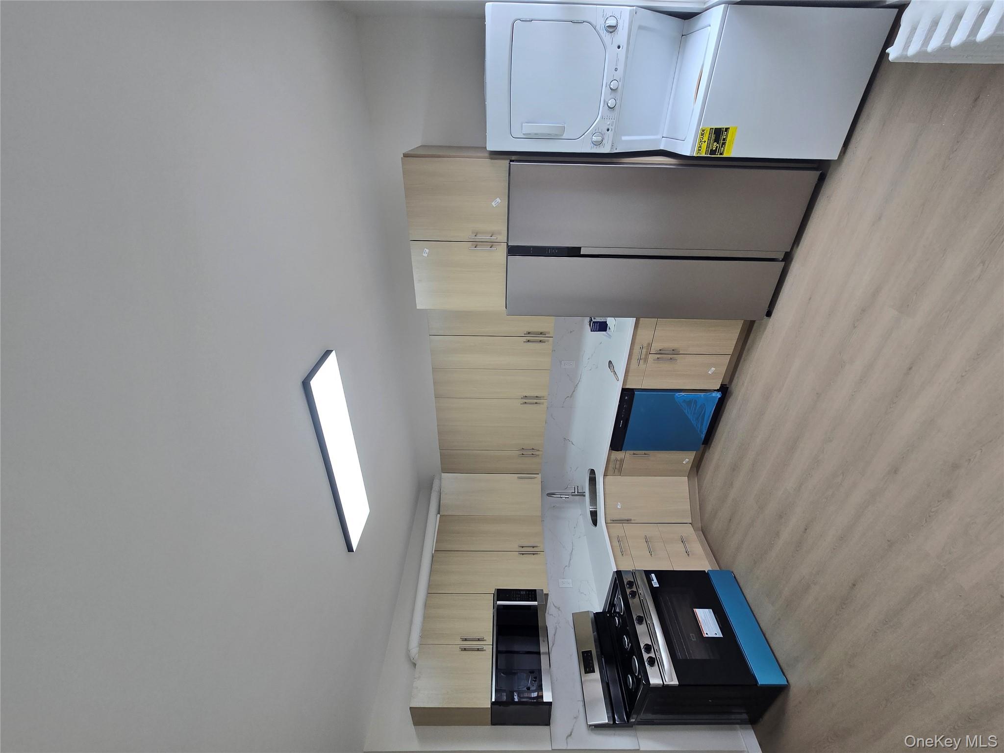 #4 photo, 112 Webster Avenue, New Rochelle , NY 10801