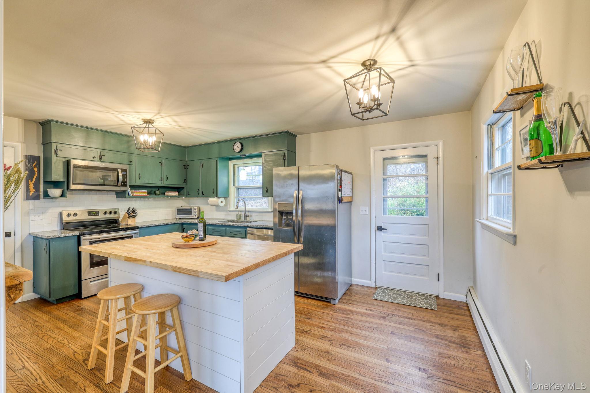 #6 photo, 152 Sunrise Hill Road, 紐約州 Fishkill , NY 12524