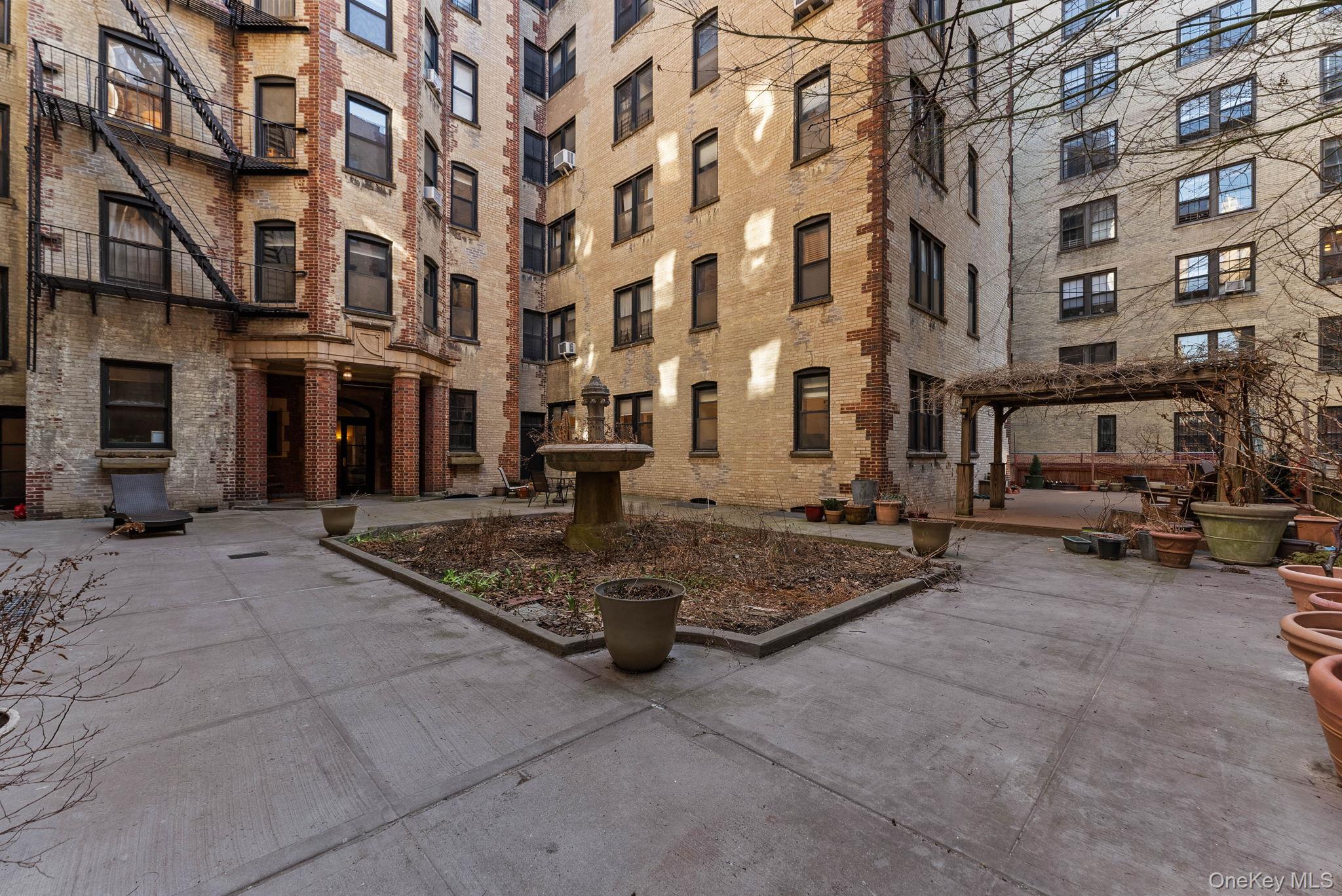 #6 photo, 78 8th Avenue, Brooklyn , NY 11215