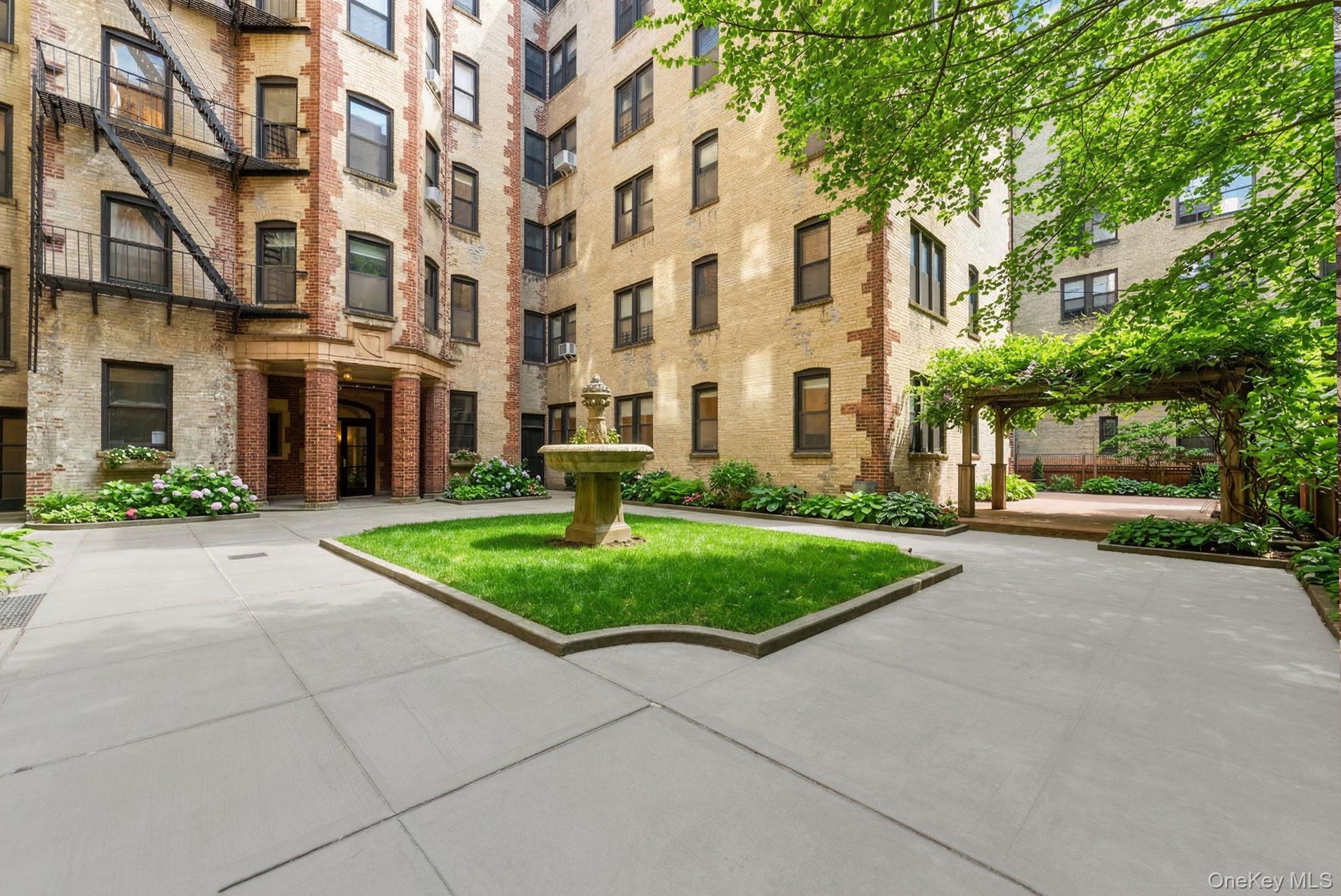 #8 photo, 78 8th Avenue, Brooklyn , NY 11215