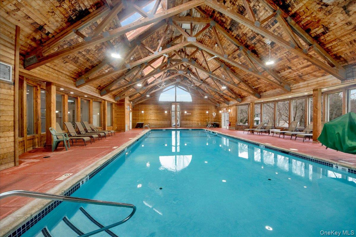 #11 photo, 57 Old Town Crossing, Mount Kisco , NY 10549