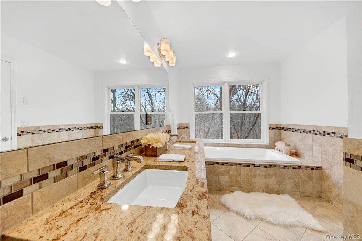 #12 photo, 57 Old Town Crossing, Mount Kisco , NY 10549