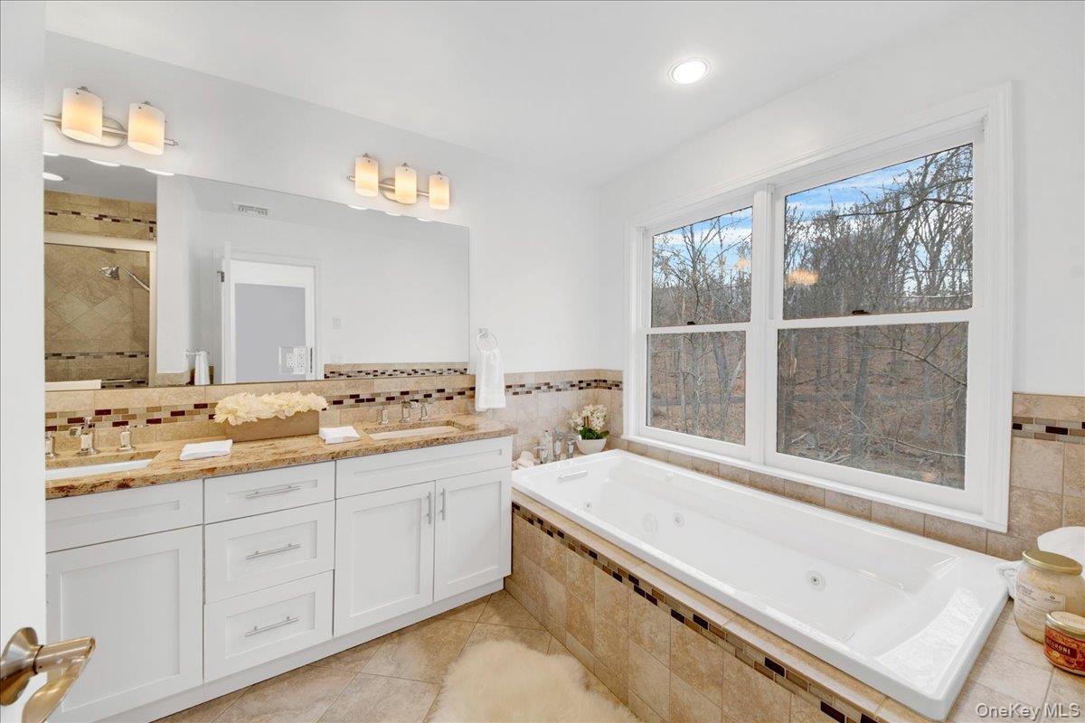 #14 photo, 57 Old Town Crossing, Mount Kisco , NY 10549