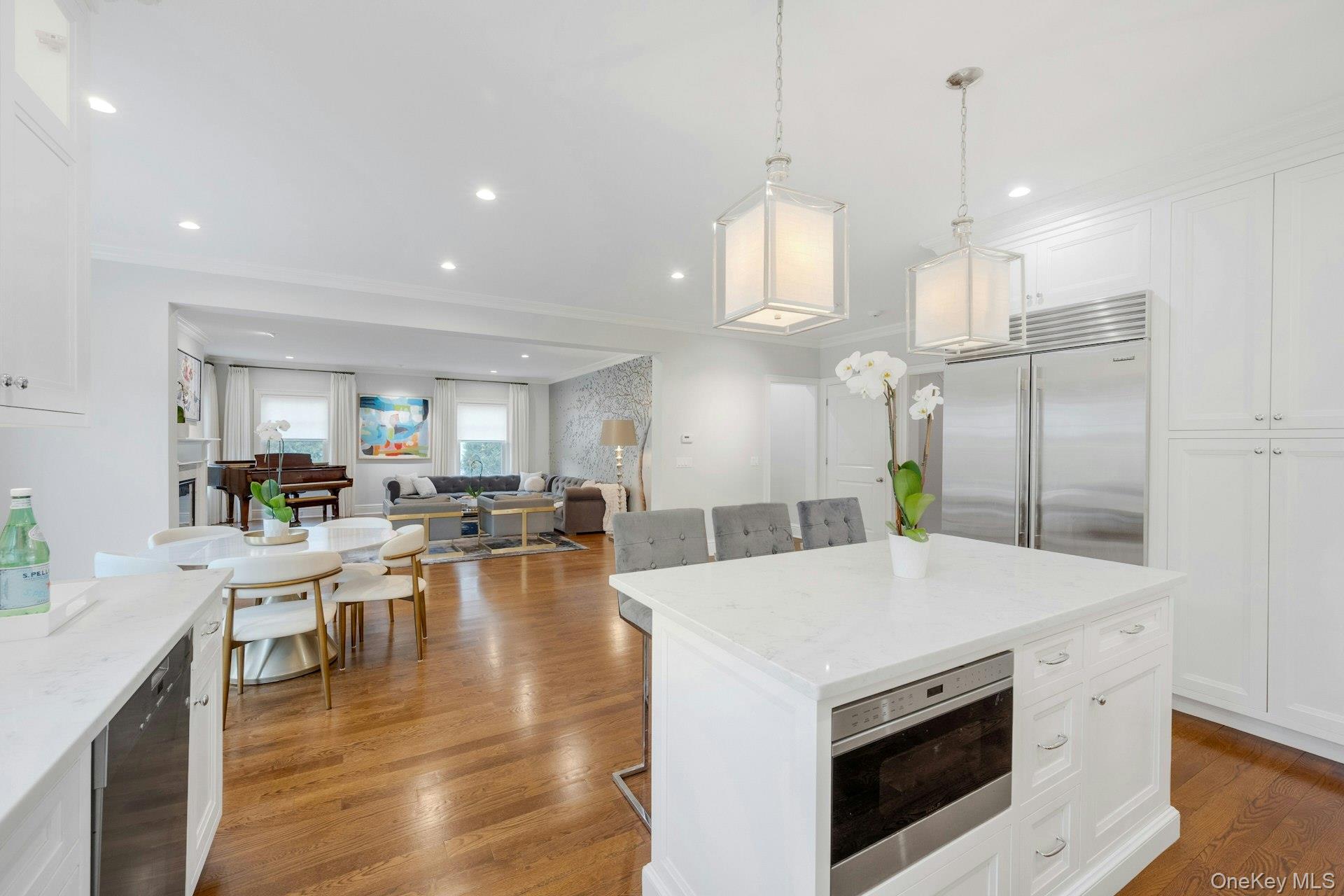 #11 photo, 47 Graham Road, Scarsdale , NY 10583