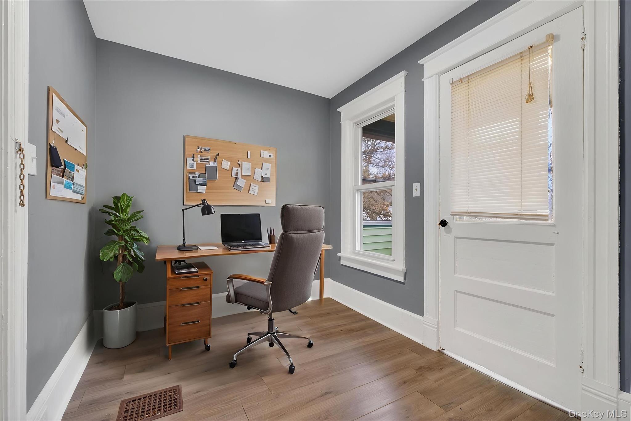 #15 photo, 11 Manitou Avenue, Poughkeepsie , NY 12603