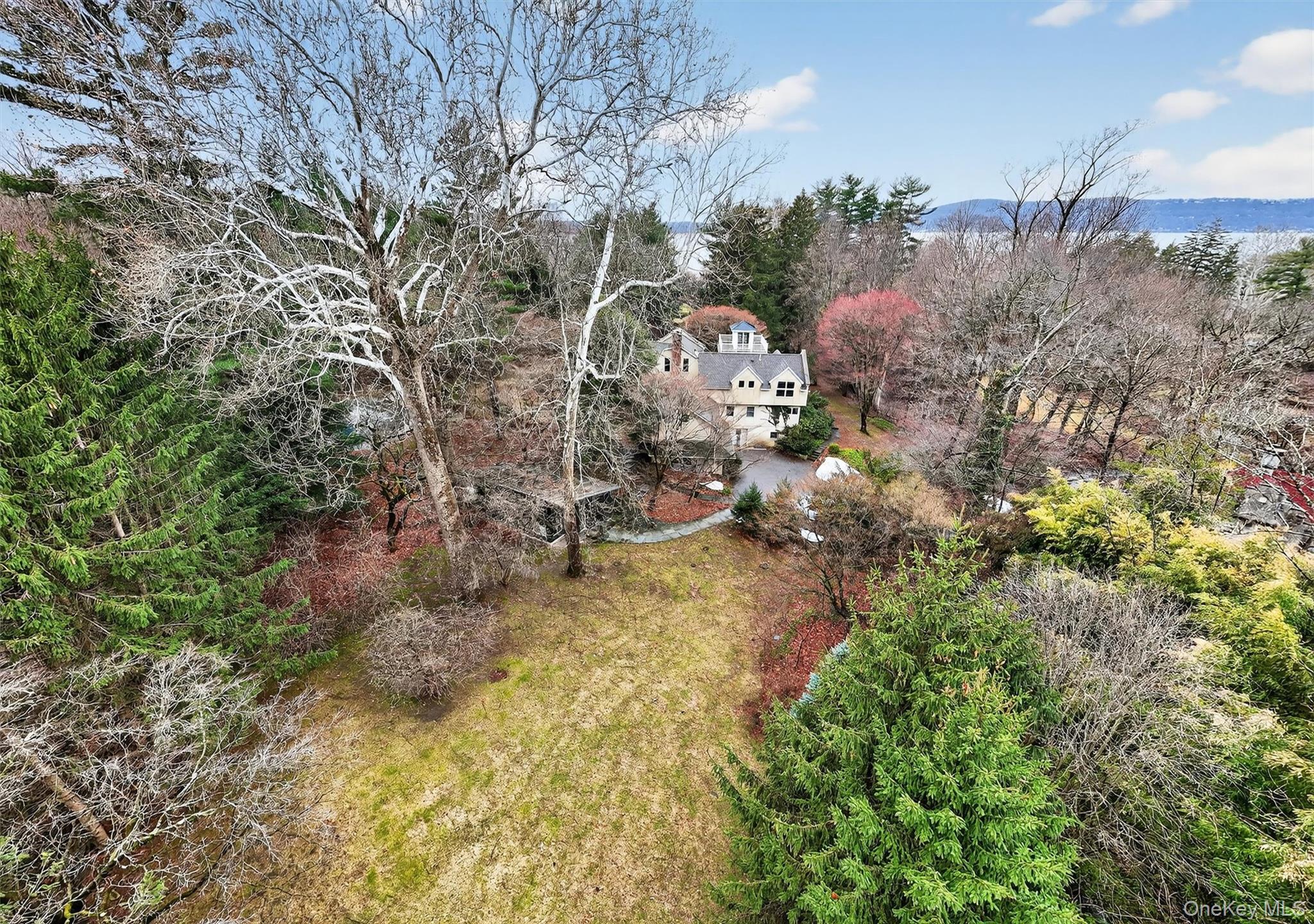 #6 photo, 6 W Sunnyside Lane, Irvington , NY 10533