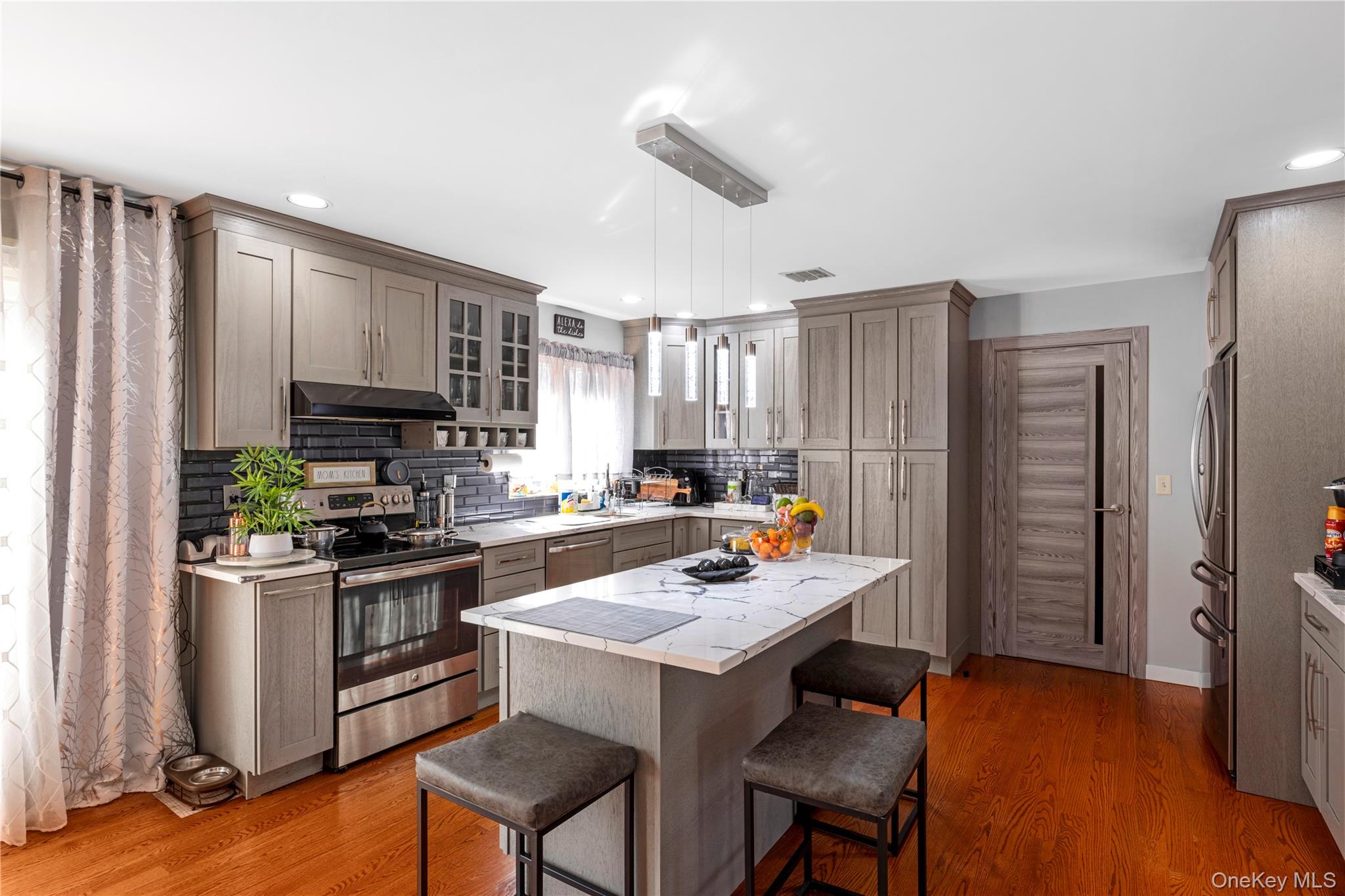 #7 photo, 27 Cypress Drive, Kings Park , NY 11754