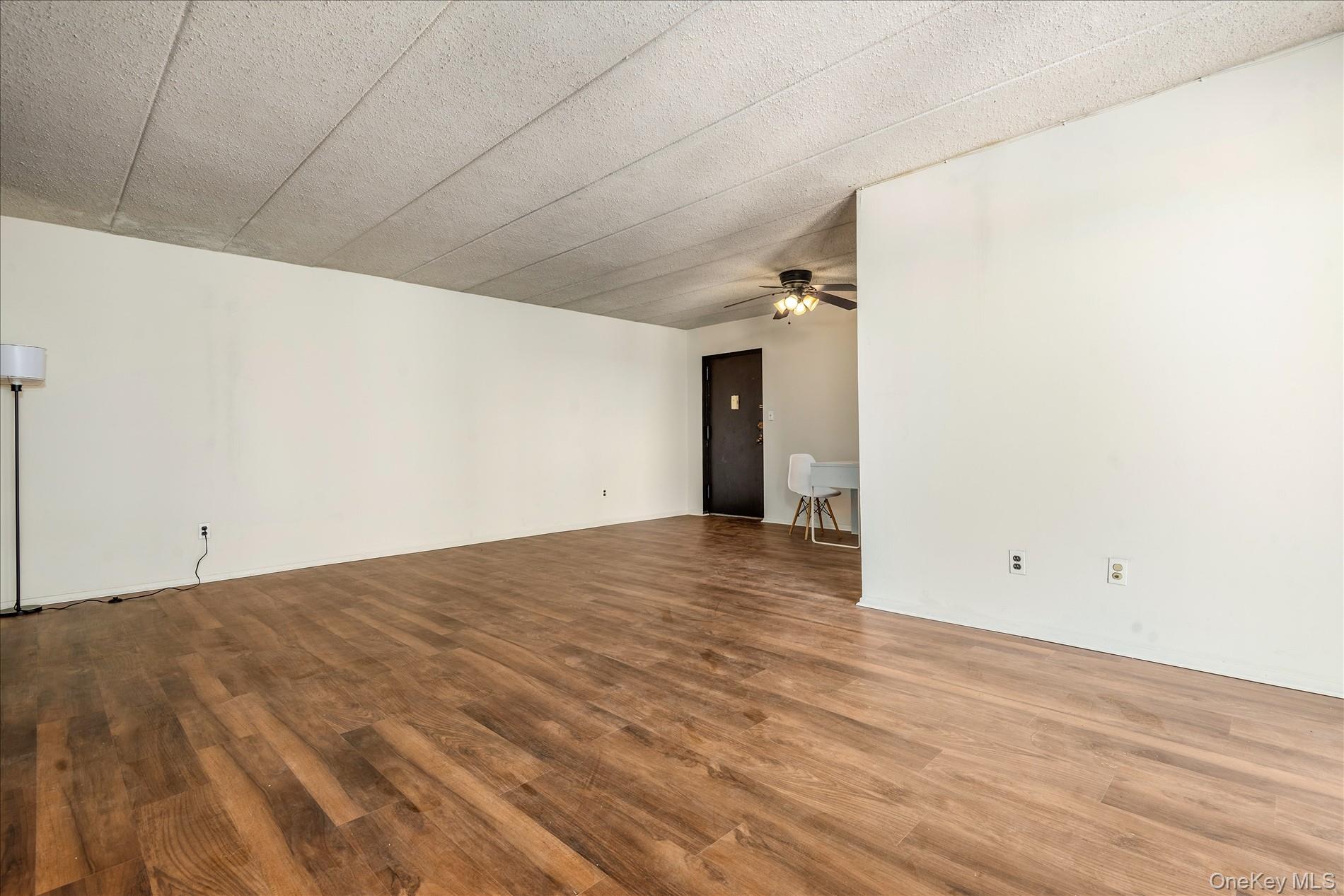 #9 photo, 139-35 35th Avenue, كوينز Flushing , NY 11354