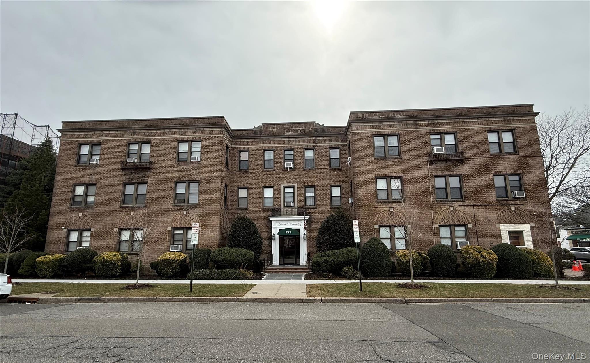 #1 photo, 222 7th Street, Garden City , NY 11530