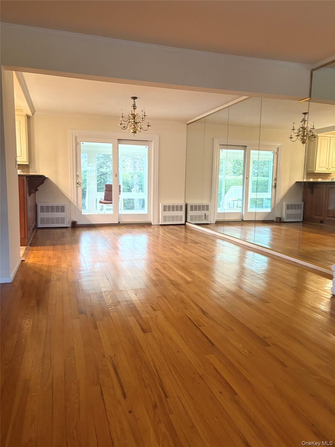 #3 photo, 30 Tremont Street, ناسو Garden City , NY 11530