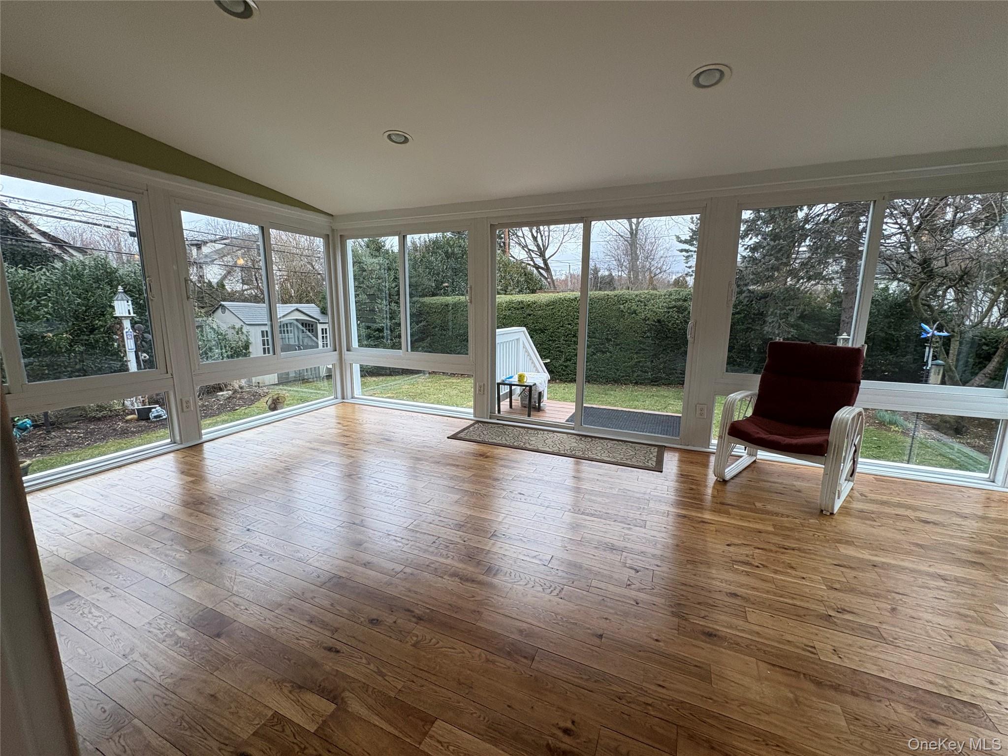 #7 photo, 30 Tremont Street, ناسو Garden City , NY 11530