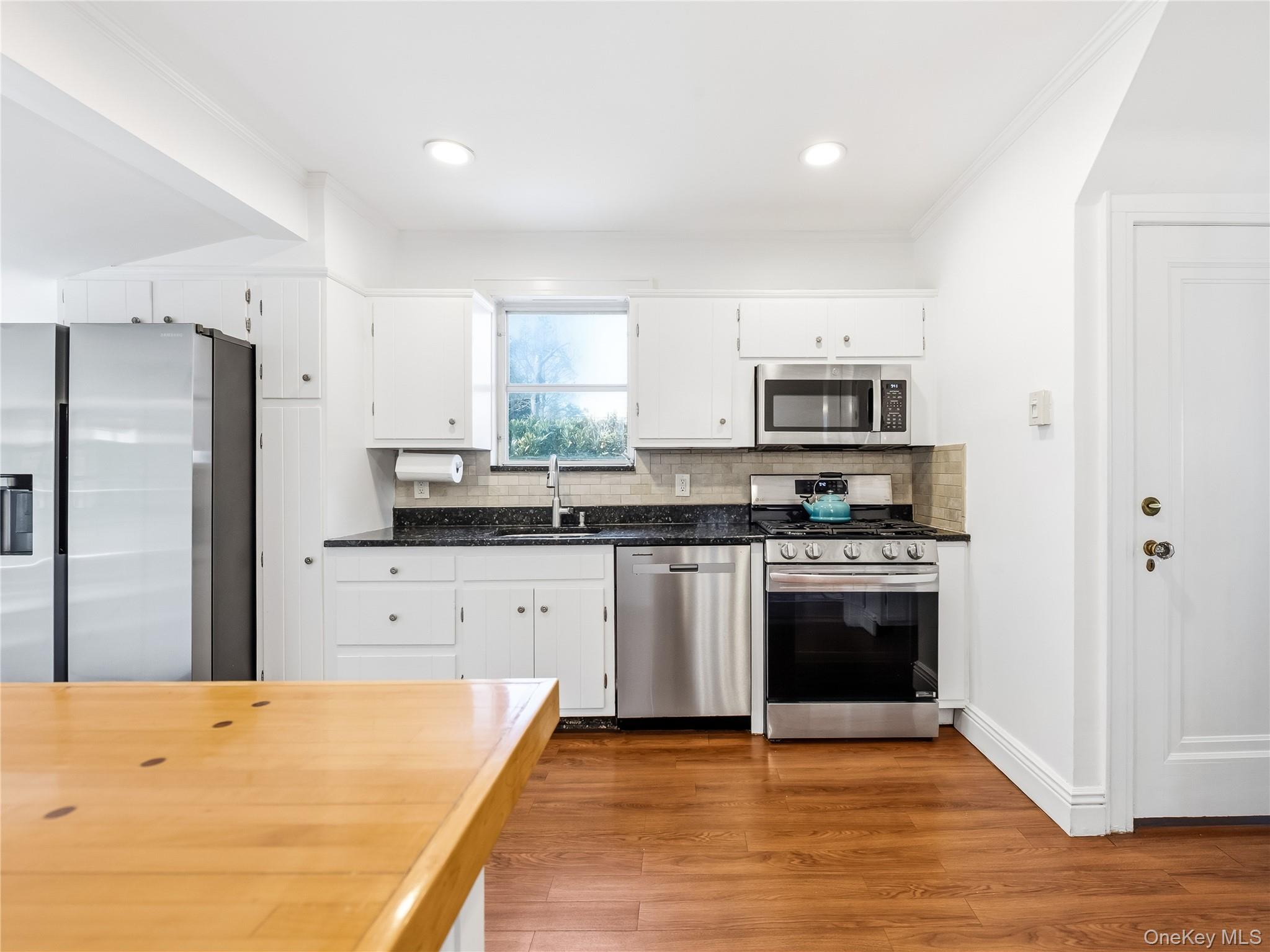 #20 photo, 138 Hillcrest Avenue, ناسو Manhasset , NY 11030