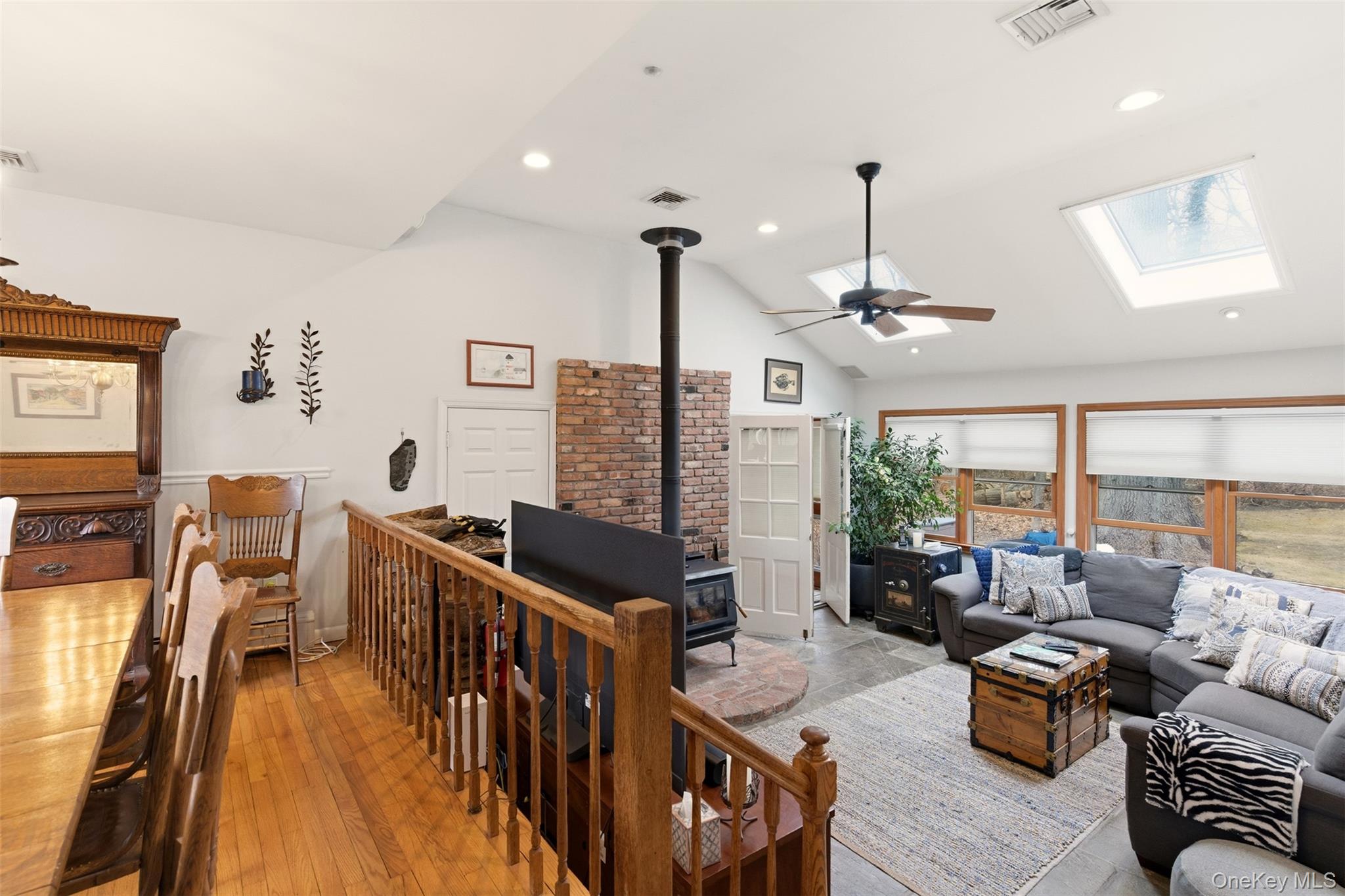 #17 photo, 5 Cherrylawn Lane, מחוז סאפוק Northport , NY 11768