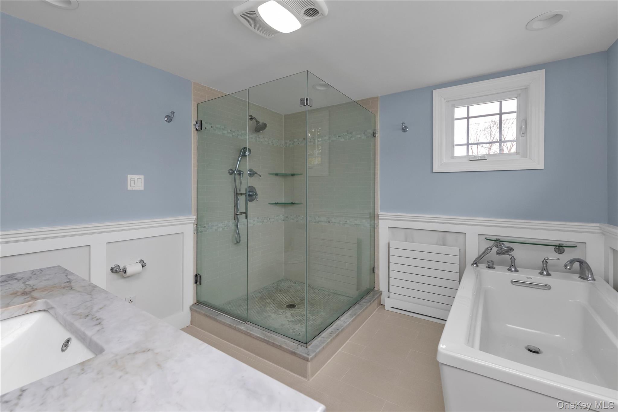 #13 photo, 19 Alyssum Avenue, Huntington , NY 11743